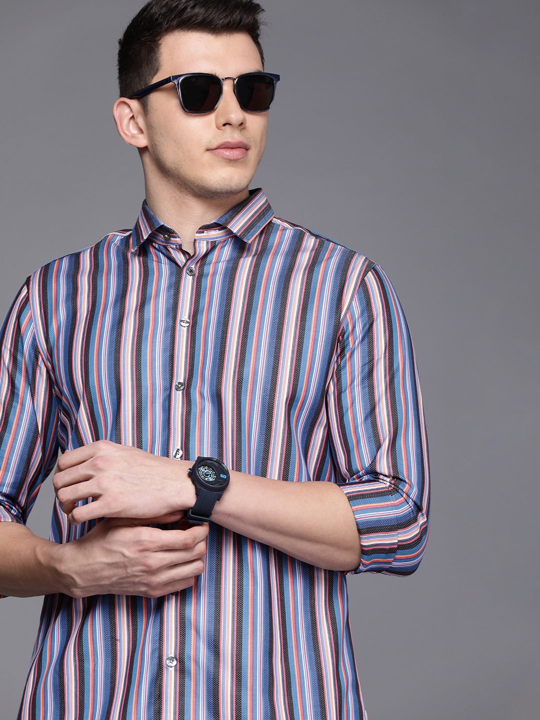 

Louis Philippe Sport Men Blue Slim Fit Horizontal Stripes Striped Casual Shirt