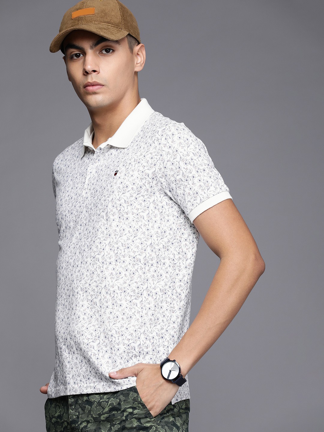 

Louis Philippe Sport Men White Floral Printed Polo Collar Slim Fit T-shirt