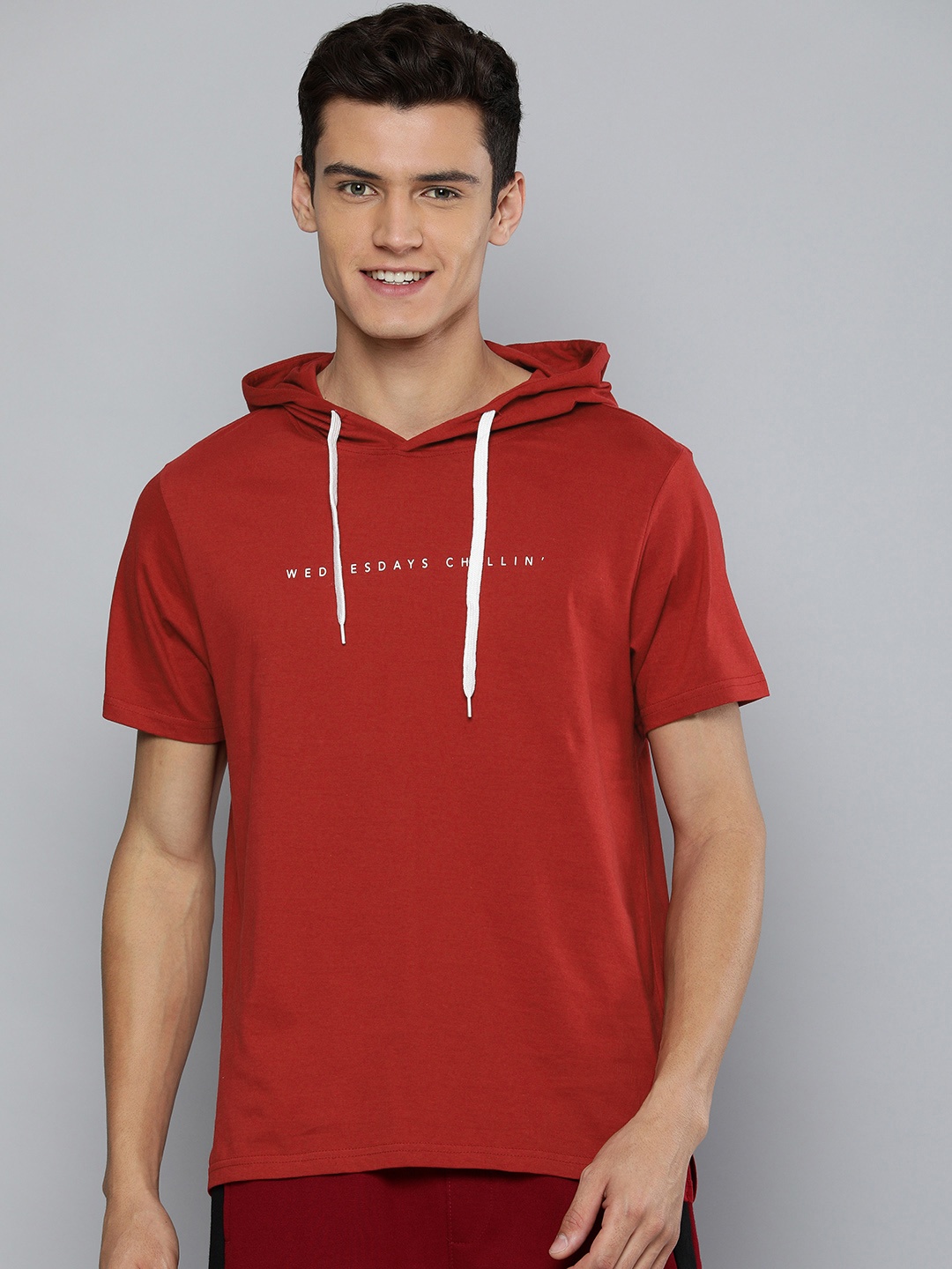 

M&H Easy Men Red Pure Cotton Hooded T-shirt