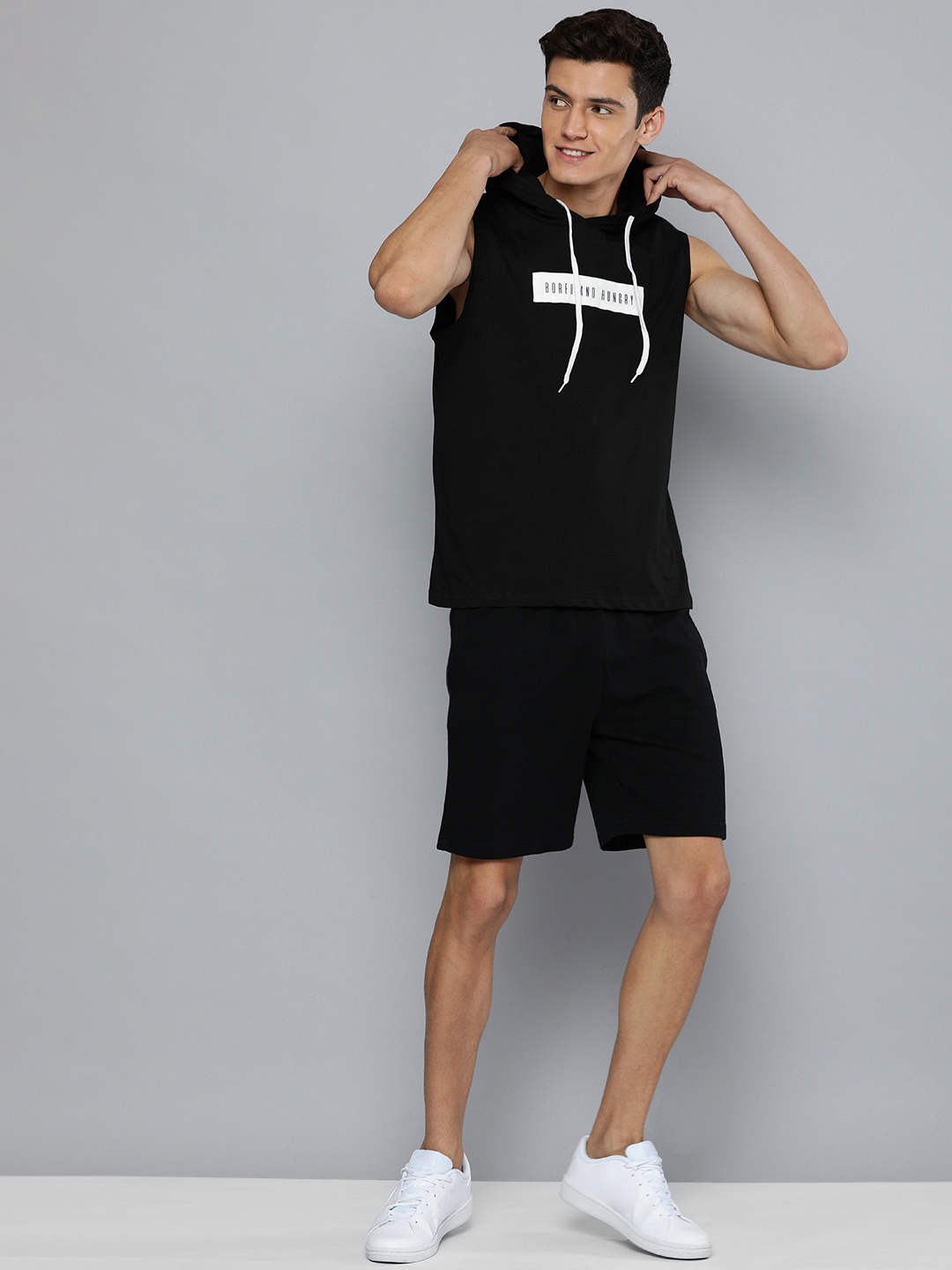 

M&H Easy Men Black & White Printed Pure Cotton T-shirt