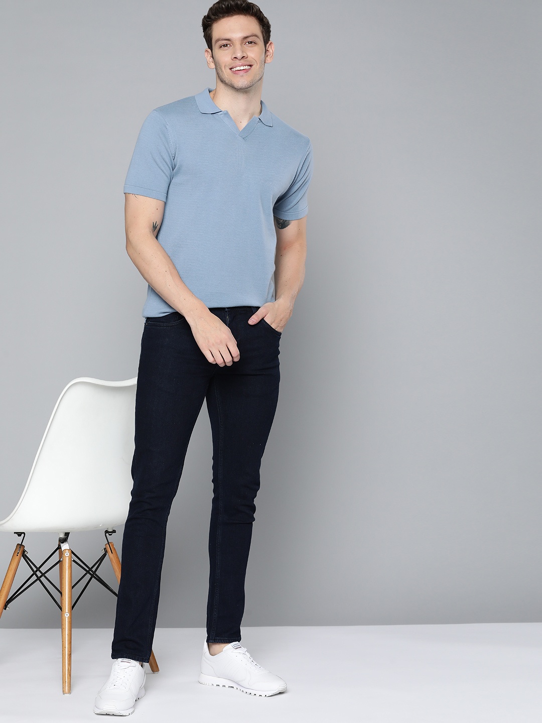 

Mast & Harbour Men Blue Spread Collar Pure Cotton T-shirt