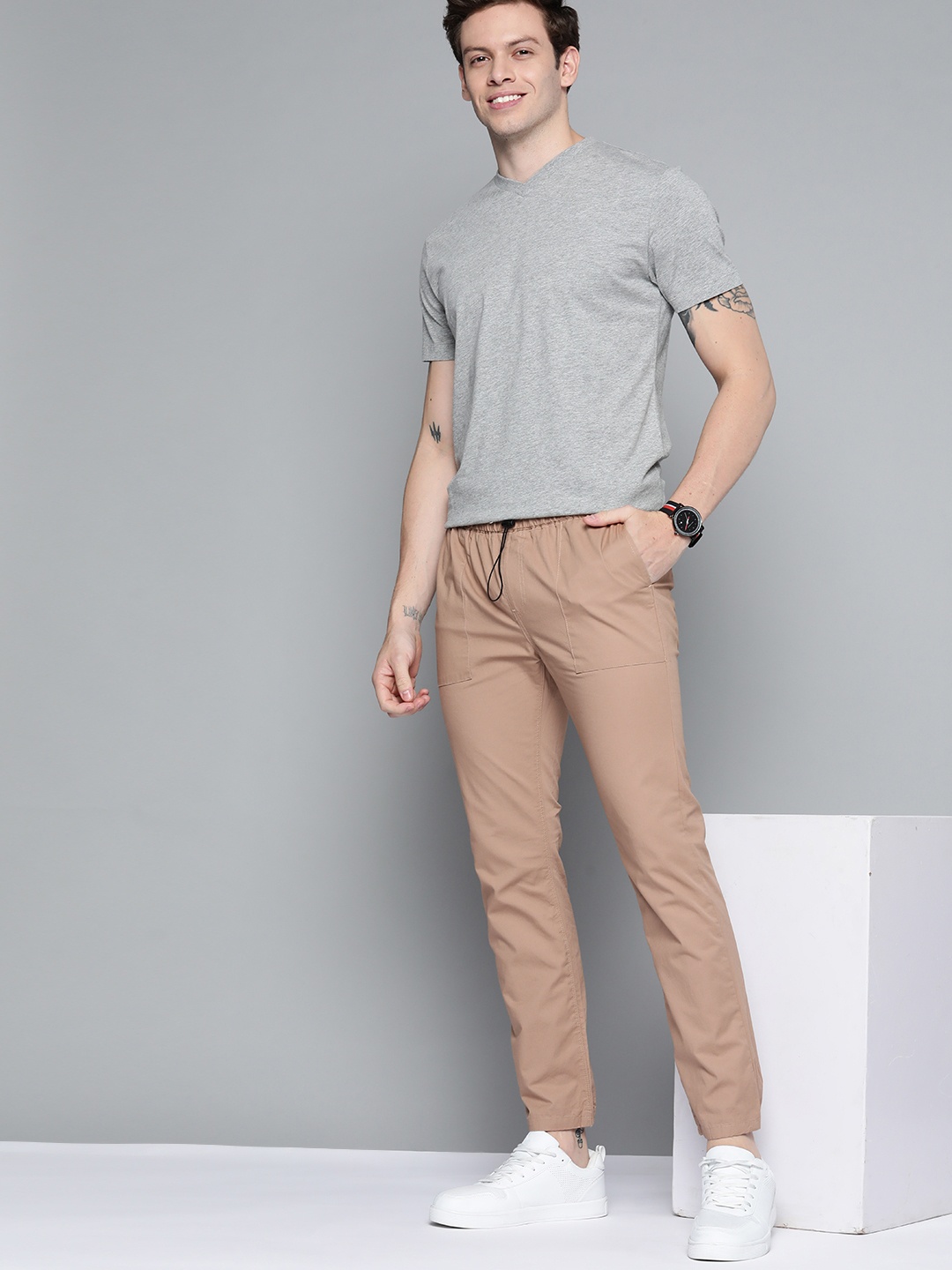 

Mast & Harbour Men Brown Solid Pure Cotton Joggers