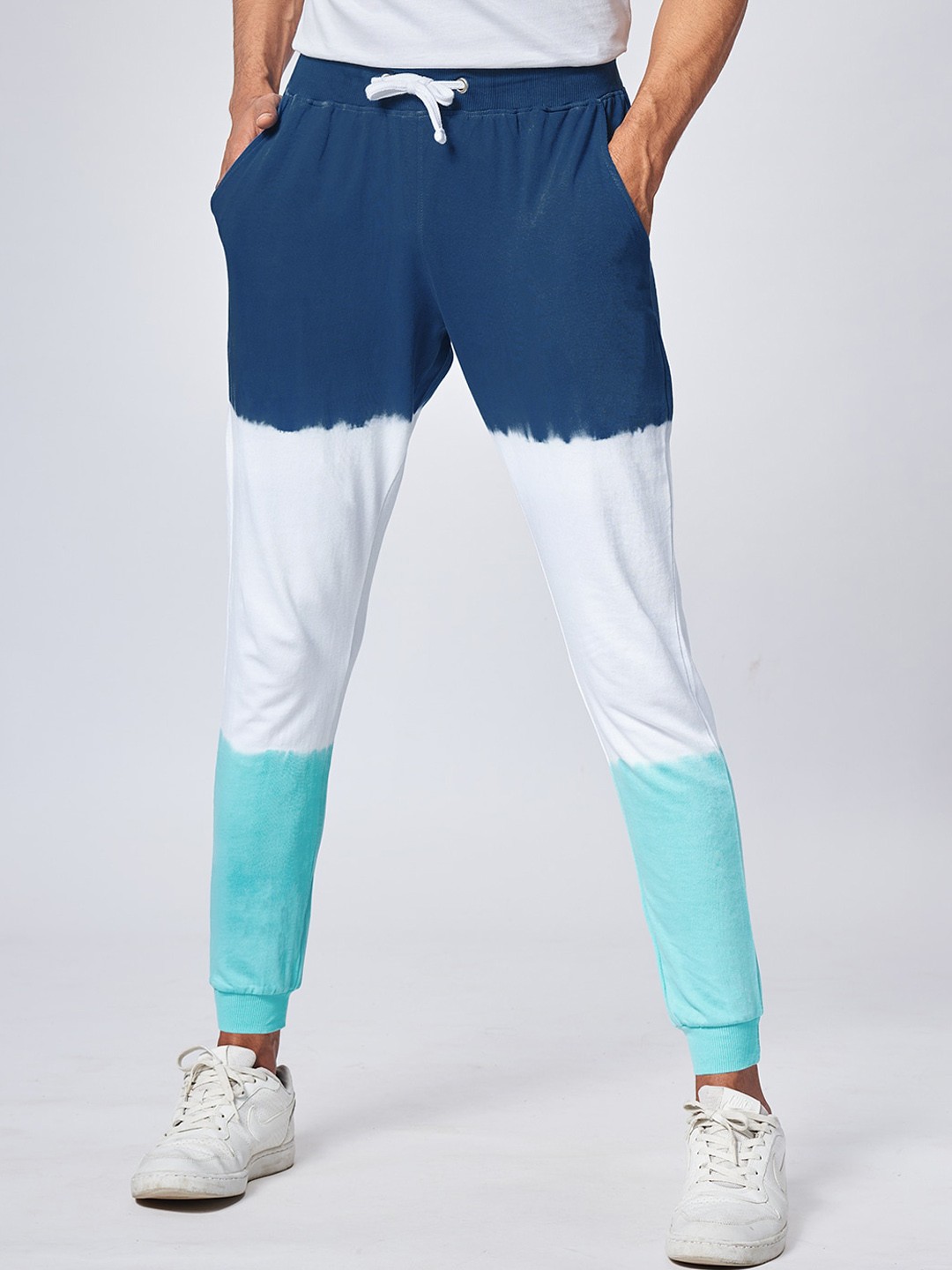 

The Souled Store Men Blue & White Tie & Dye Cotton Joggers