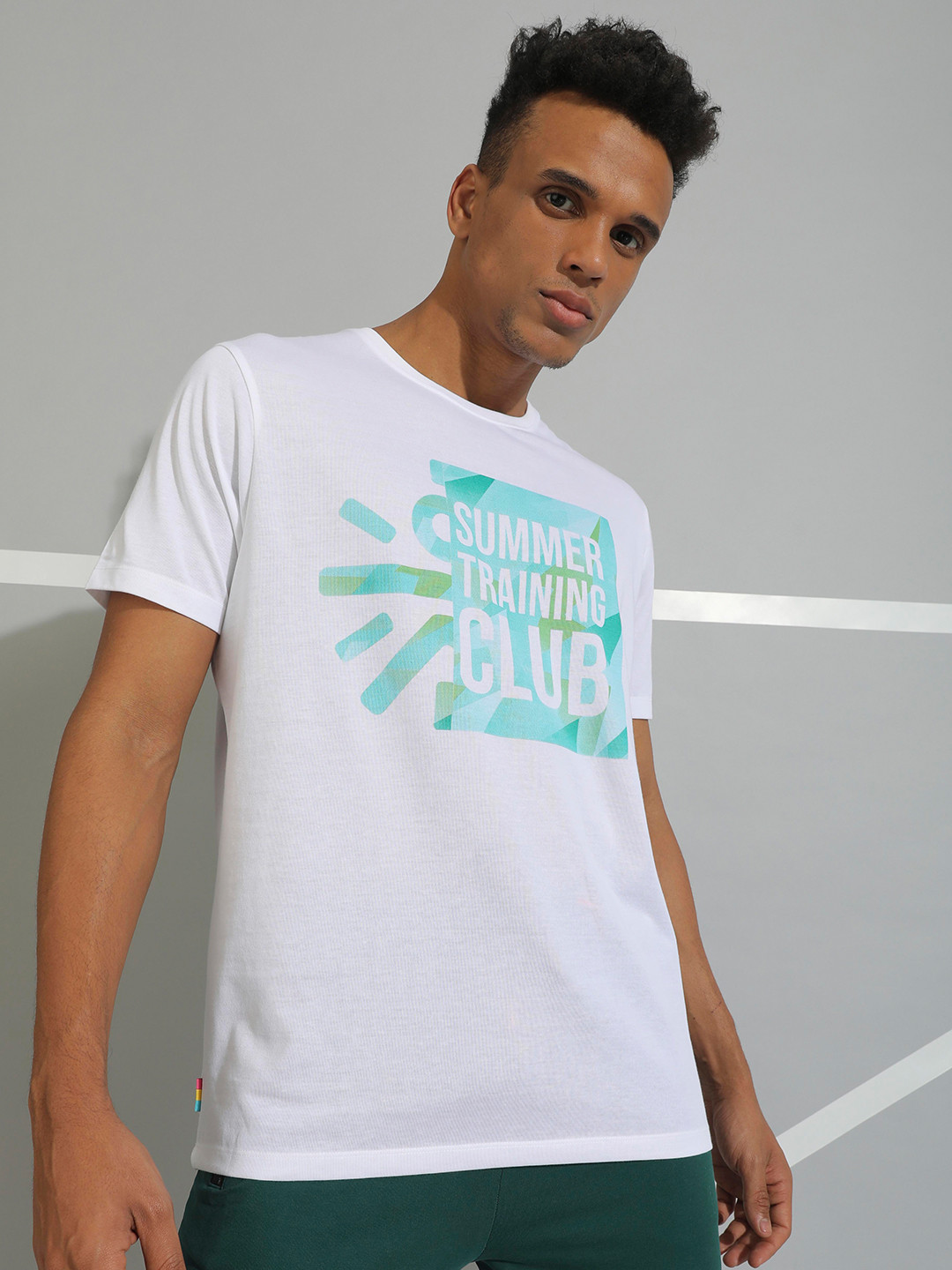 

Cultsport Men White & Blue Typography Printed Training or Gym T-shirt