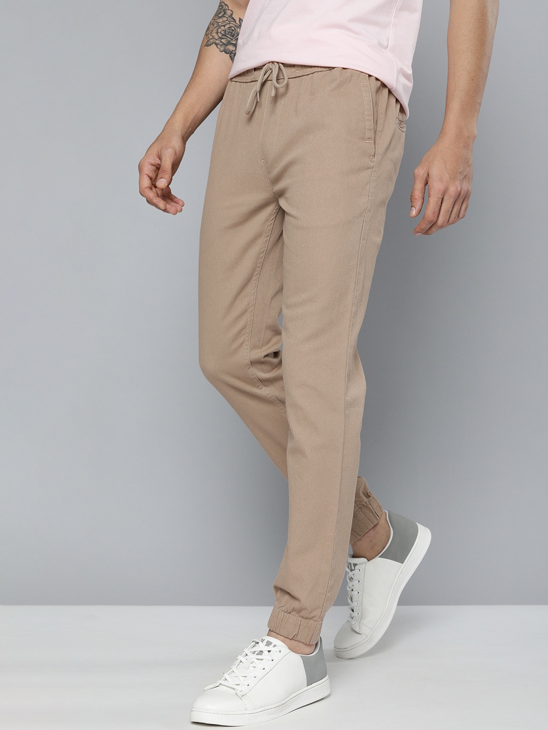 

Mast & Harbour Men Joggers, Khaki