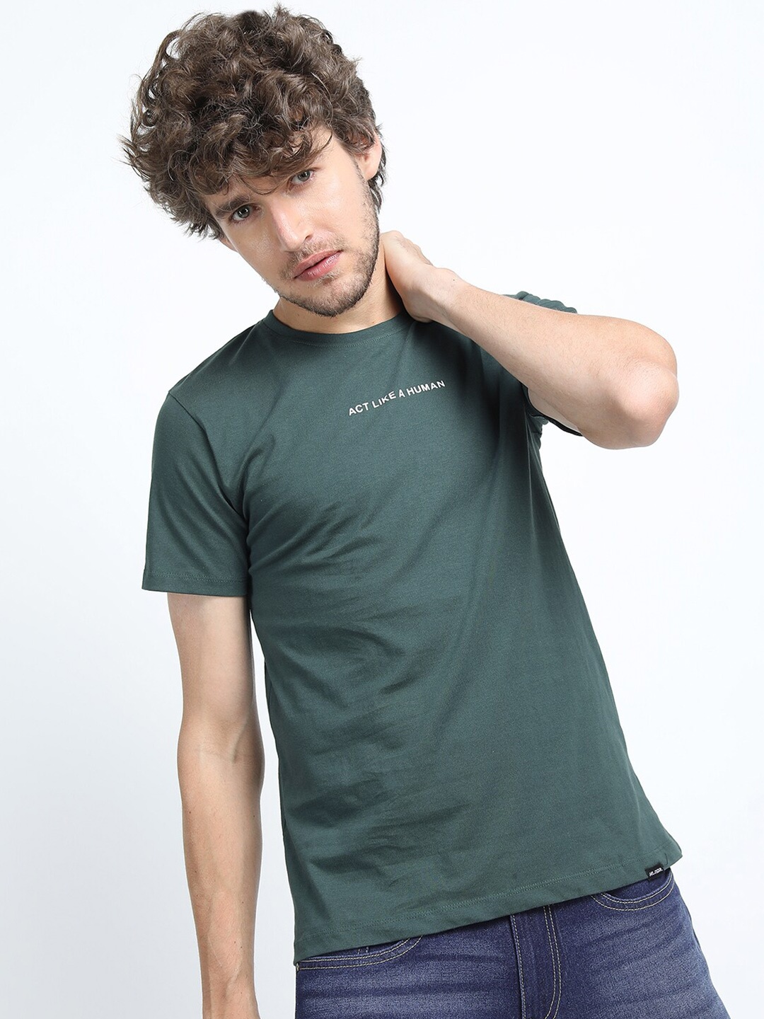 

HIGHLANDER Men Green Typography Printed Slim Fit Cotton T-shirt
