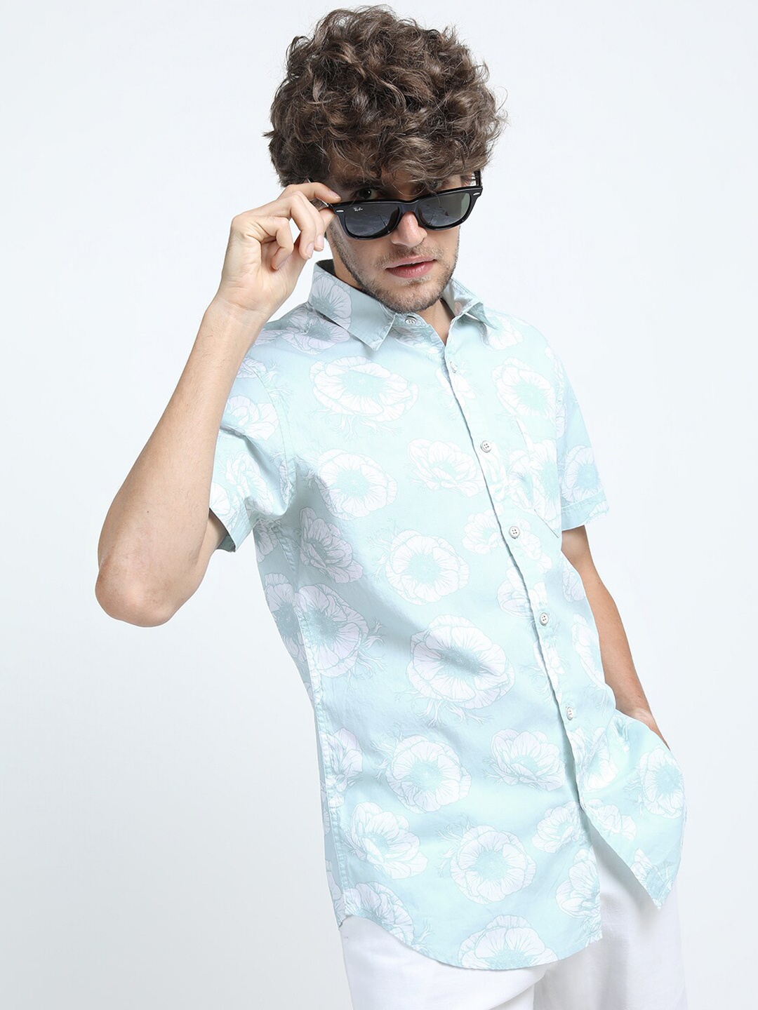 

LOCOMOTIVE Men Blue Slim Fit Floral Printed Casual Shirt