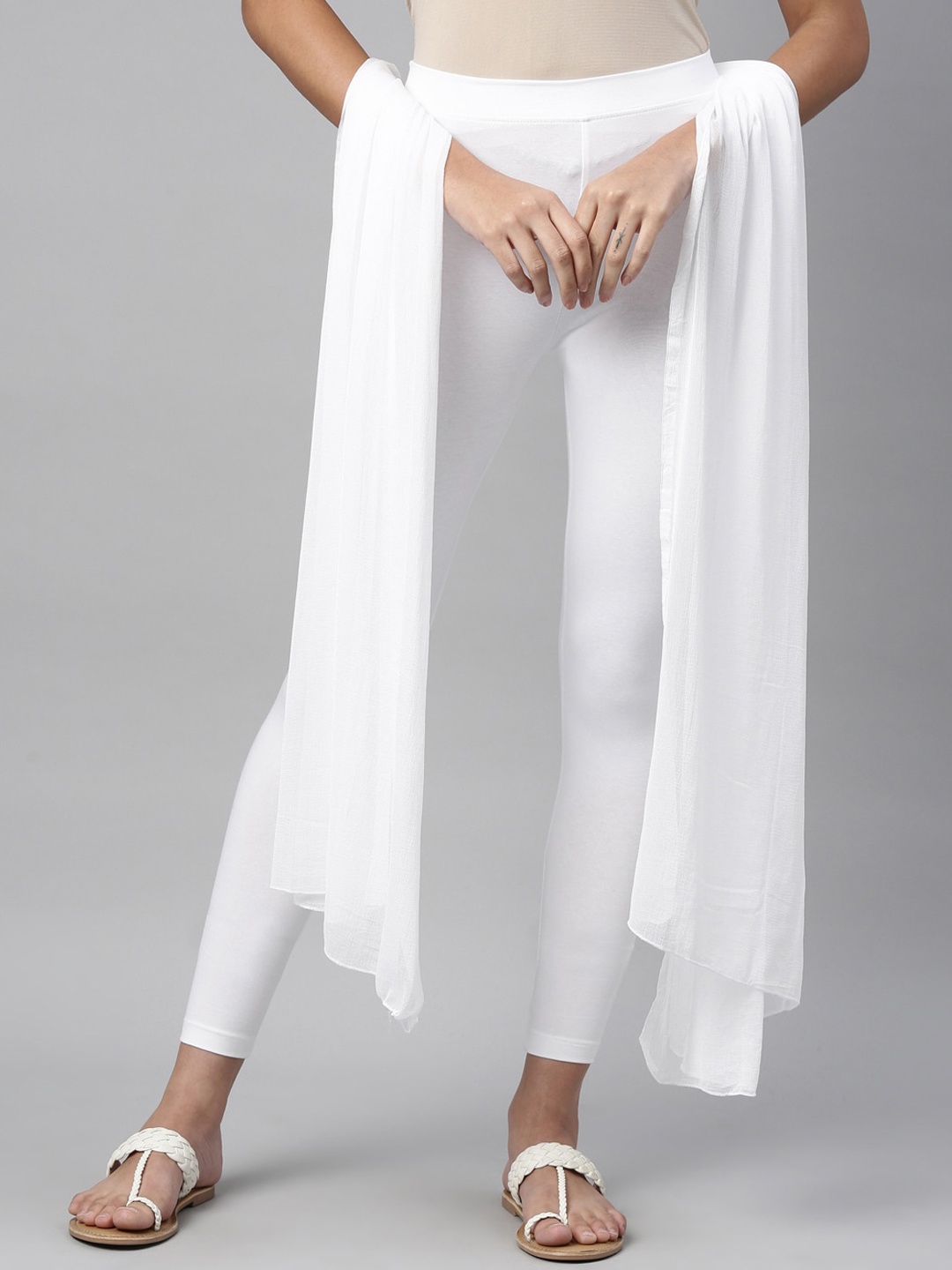 

TWIN BIRDS Women White Solid Ankle Length Leggings & Shawl