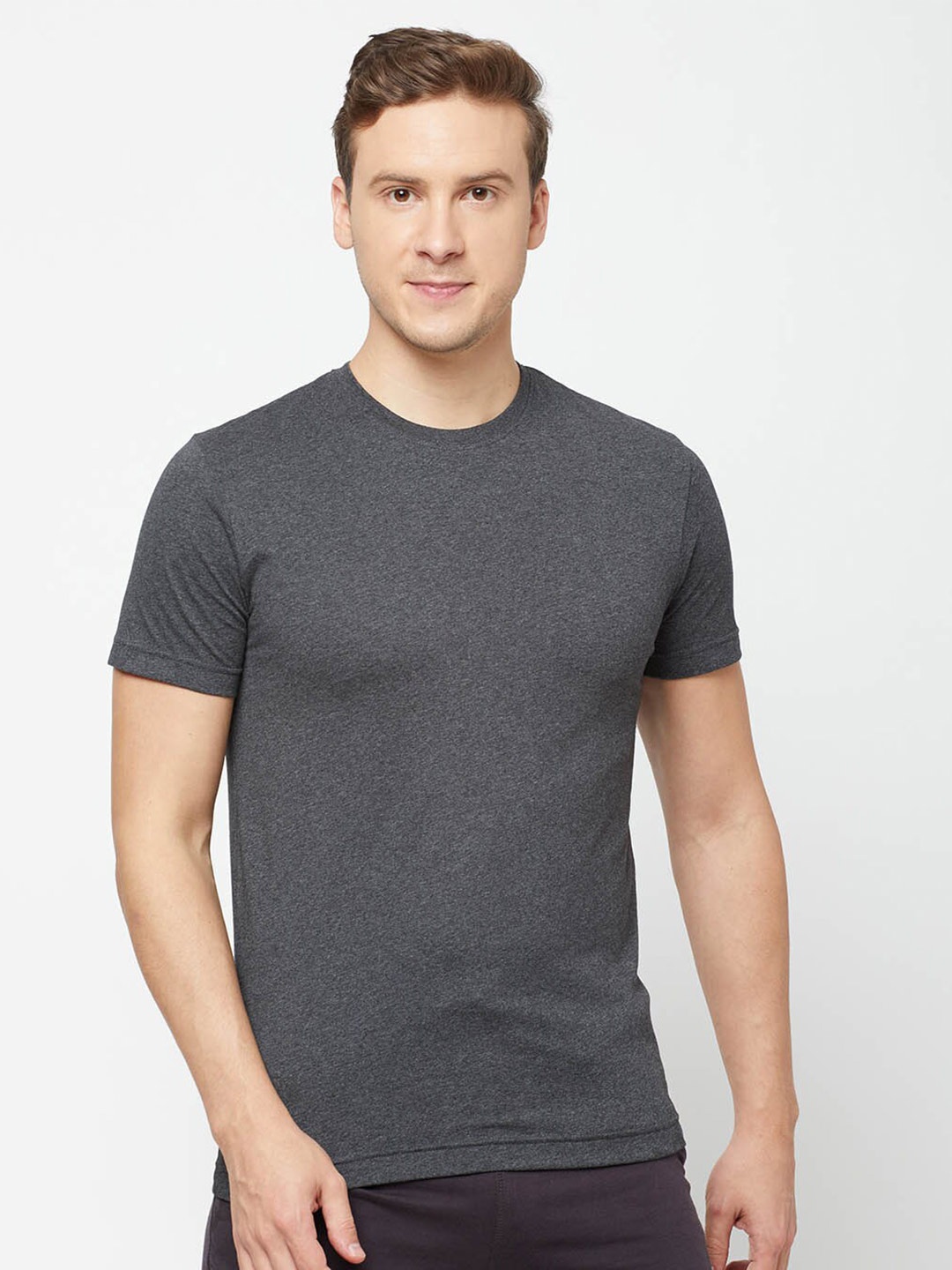 

SPORTO Men Grey Melange Cotton T-shirt
