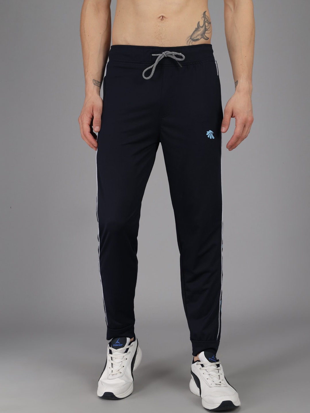 

Gallus Men Navy Blue Printed Training or Gym Joggers