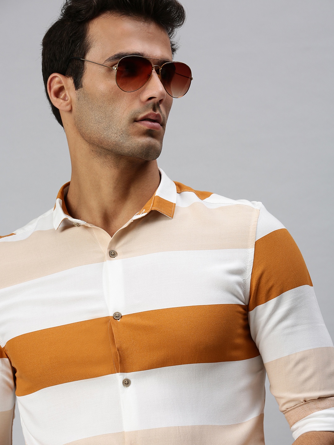 

SHOWOFF Men Orange Classic Slim Fit Horizontal Stripes Striped Casual Shirt