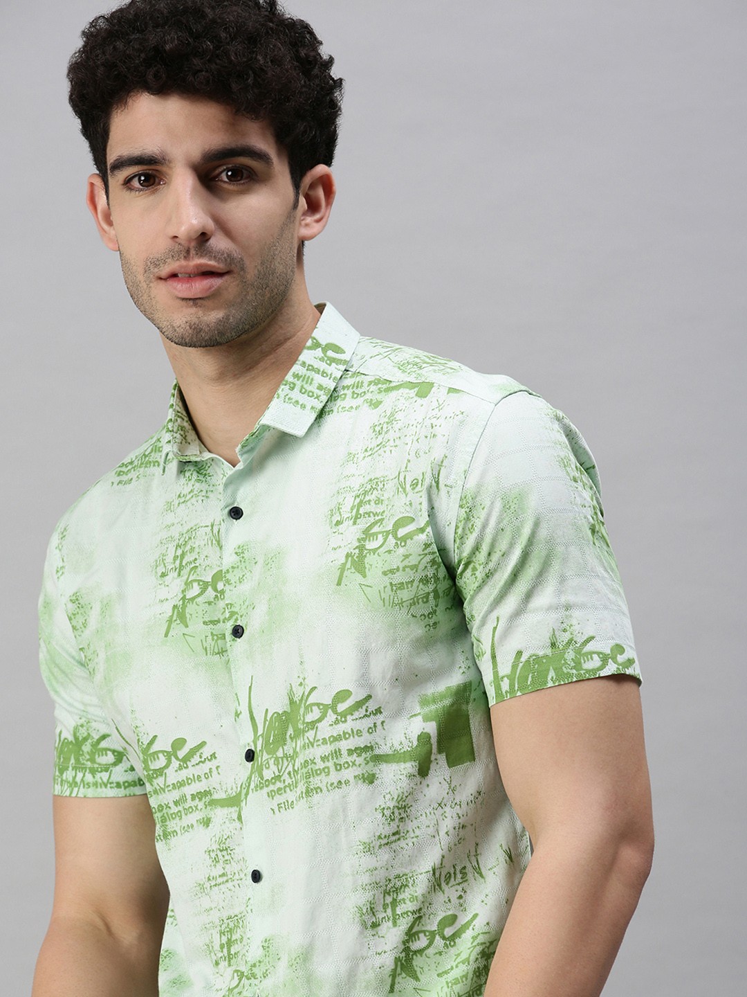 

SHOWOFF Men White Classic Slim Fit Printed Casual Shirt