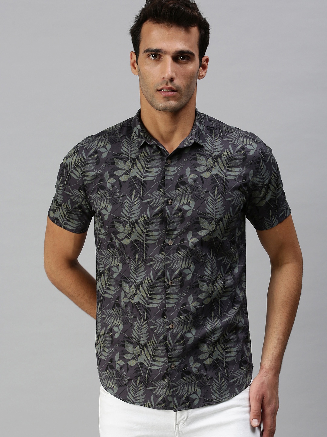 

SHOWOFF Men Grey Classic Slim Fit Floral Printed Cotton Casual Shirt