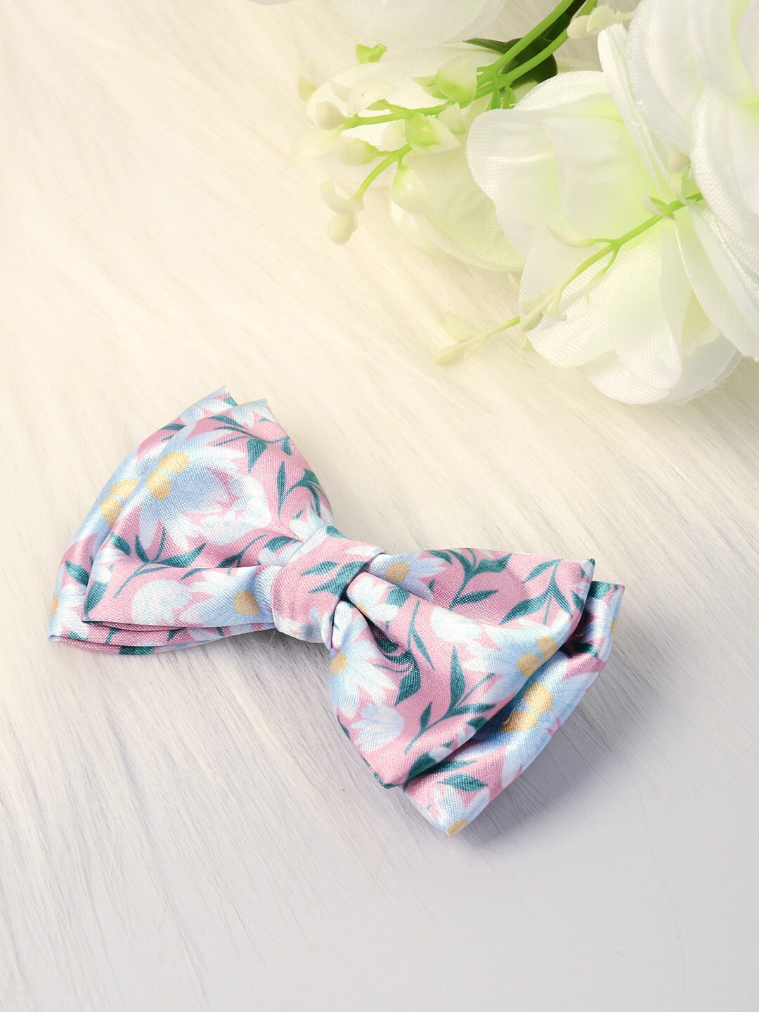 

Ferosh Women Pink & Blue Alligator Hair Clip