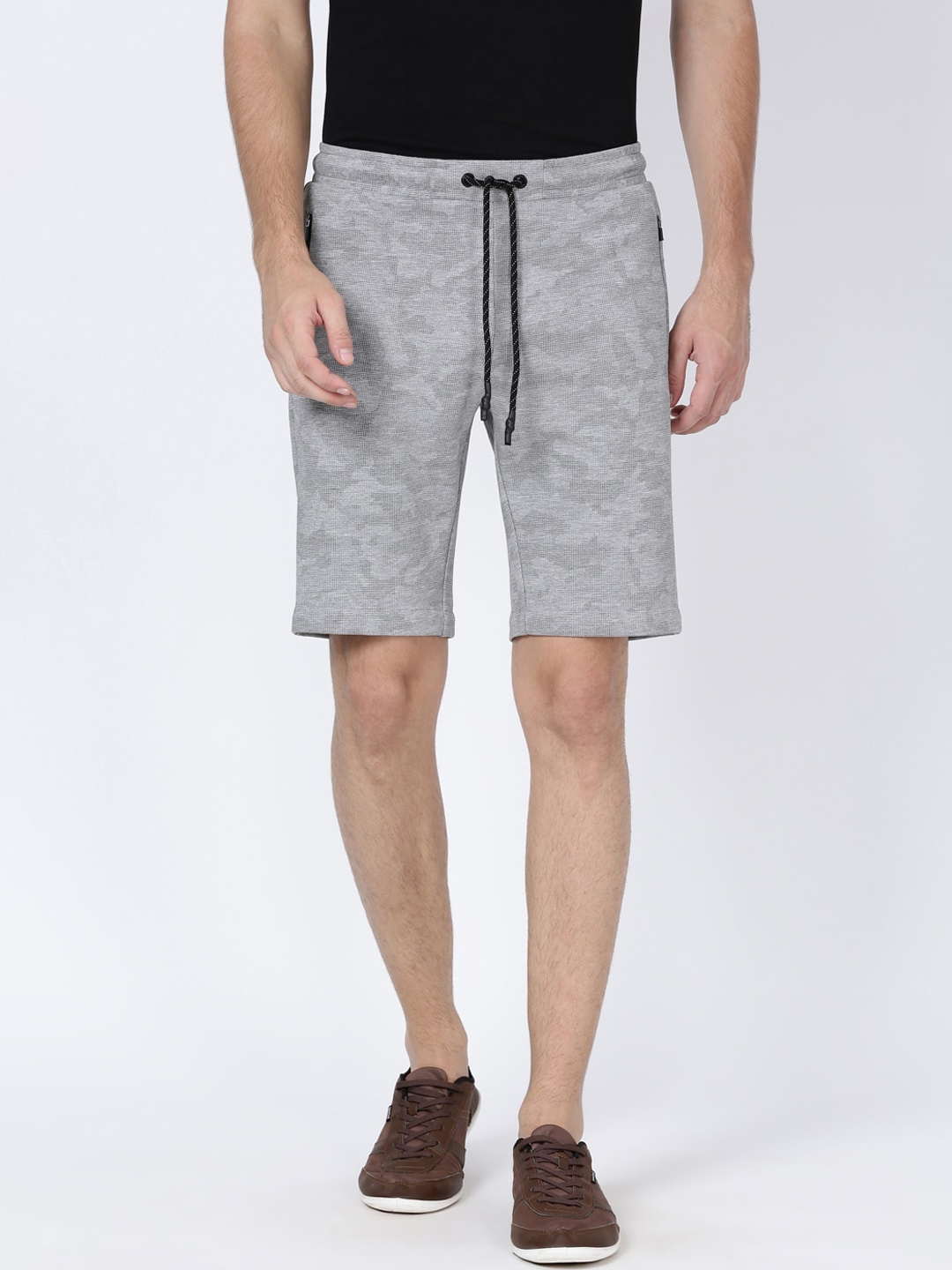 

t-base Men Grey Solid Regular Shorts