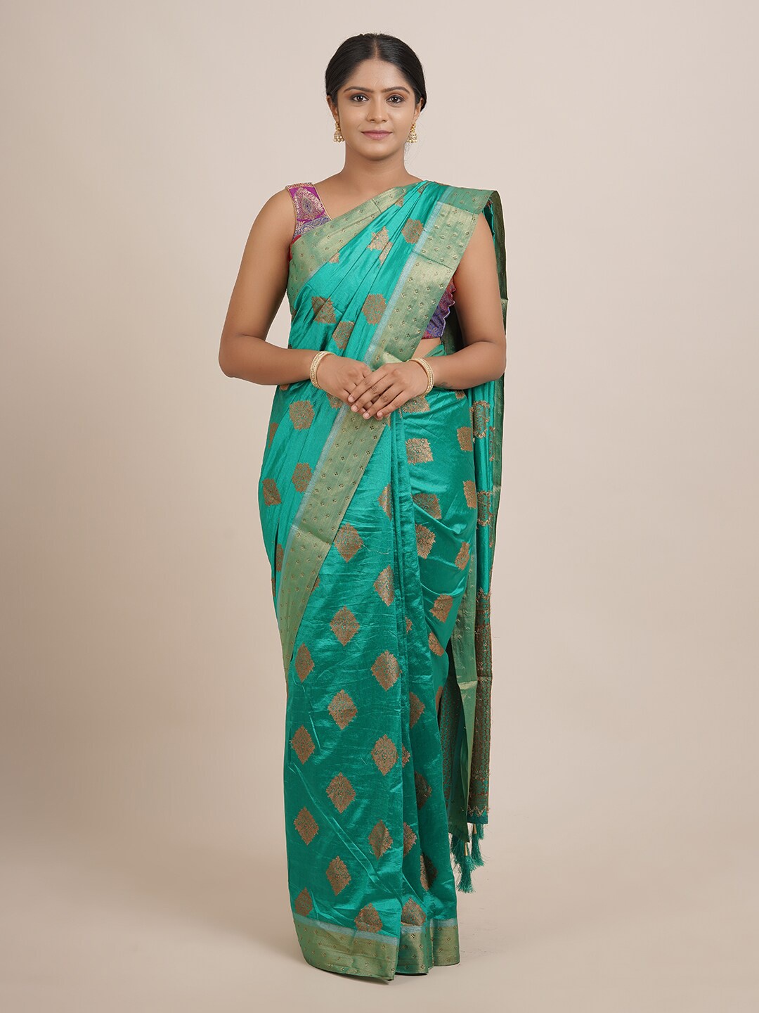

Pothys Green & Gold-Toned Woven Design Zari Jute Silk Saree