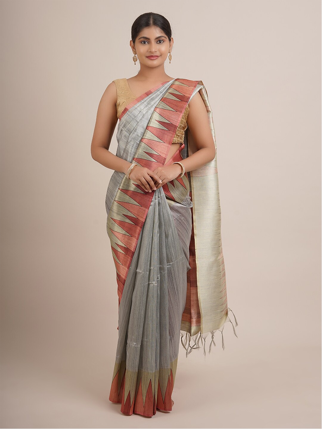 

Pothys Grey & Peach-Coloured Printed Pure Silk Saree
