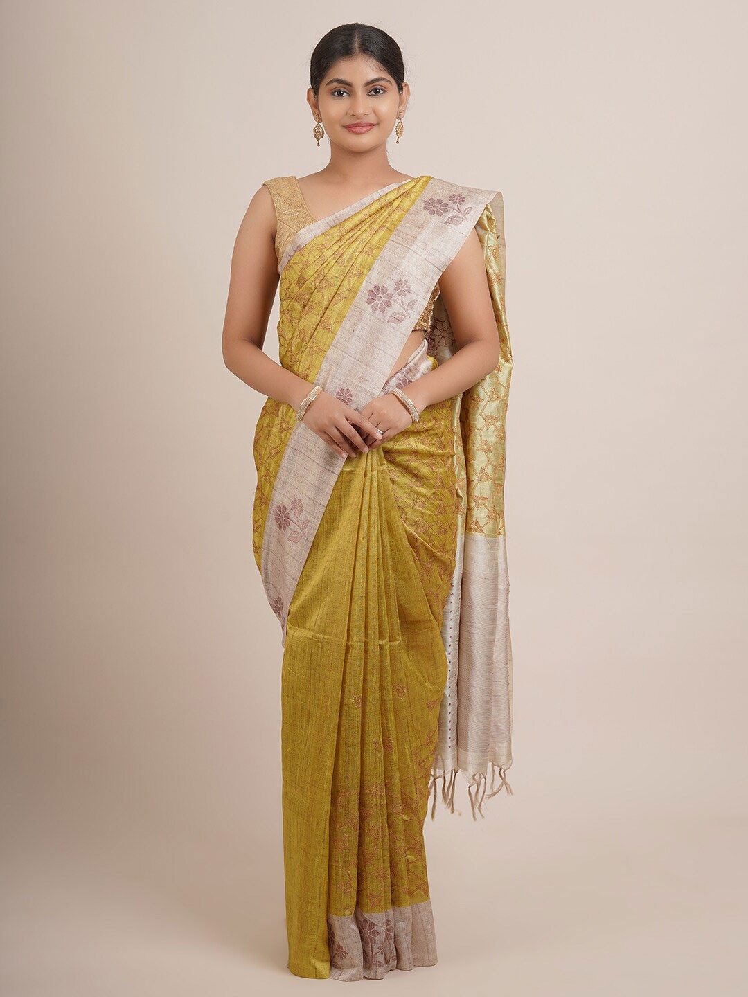 

Pothys Green & Beige Floral Zari Pure Silk Saree