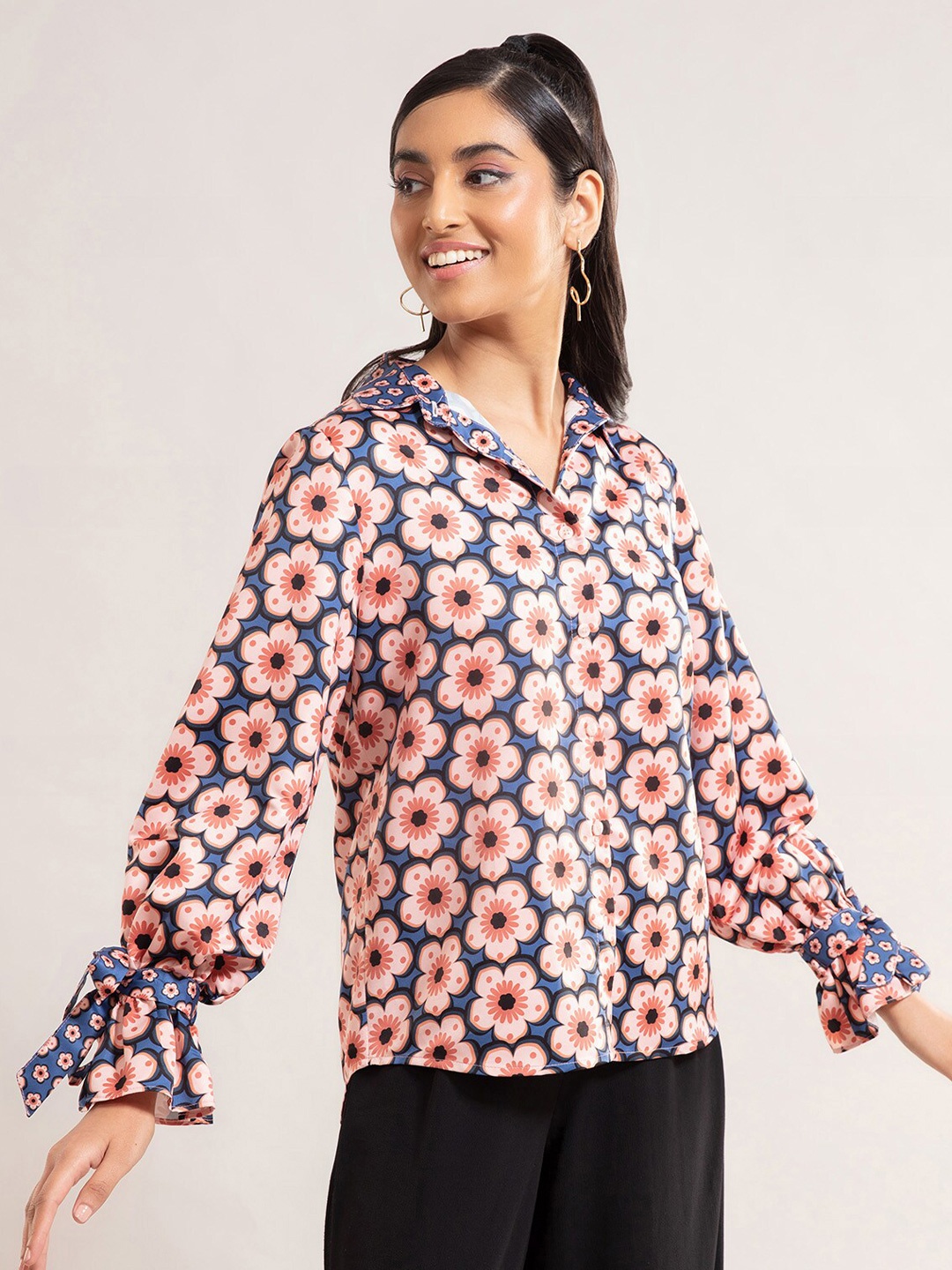 

20Dresses Women Blue Floral Printed Casual Shirt