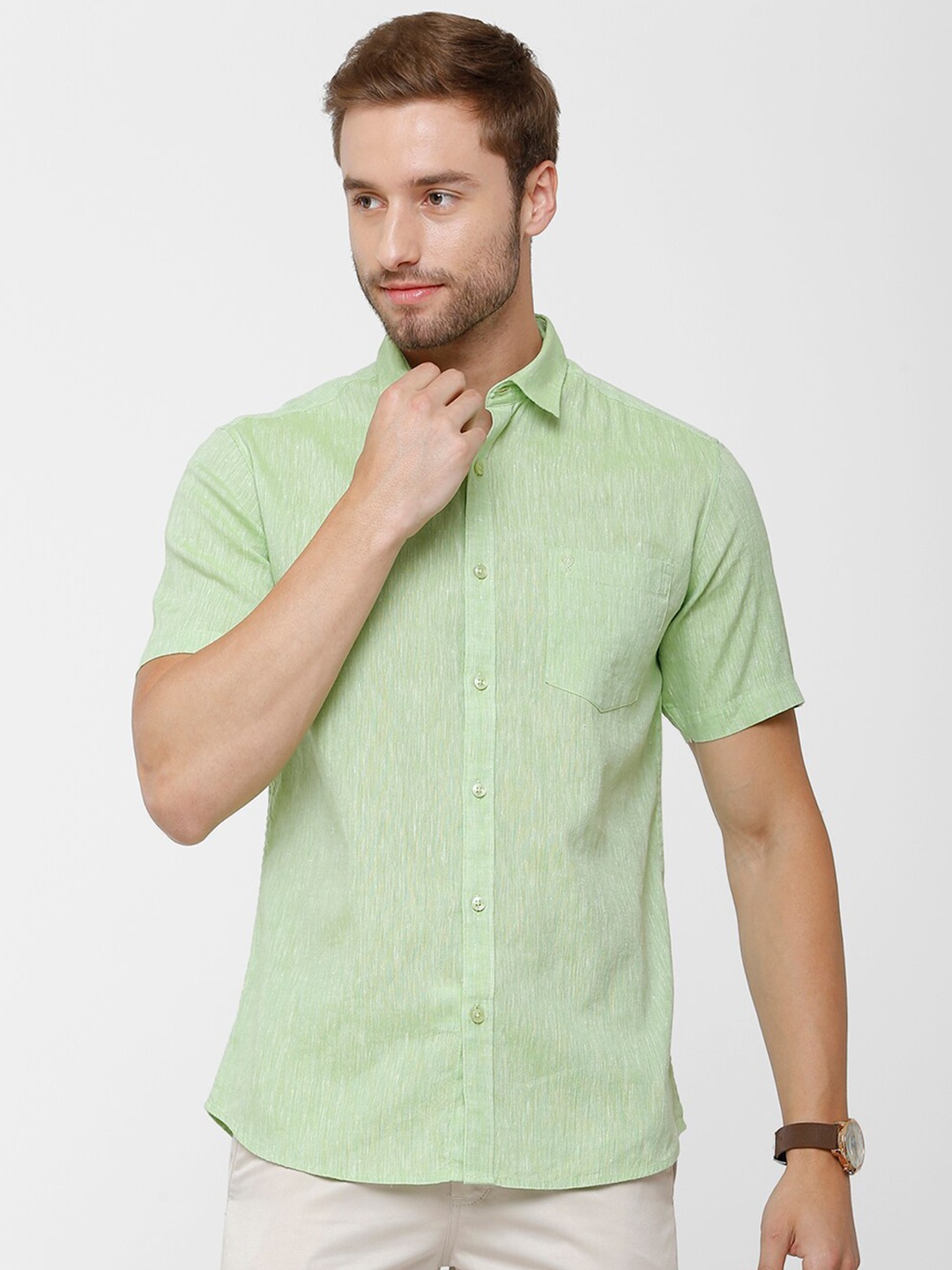 

Classic Polo Men Green Slim Fit Cotton Casual Shirt