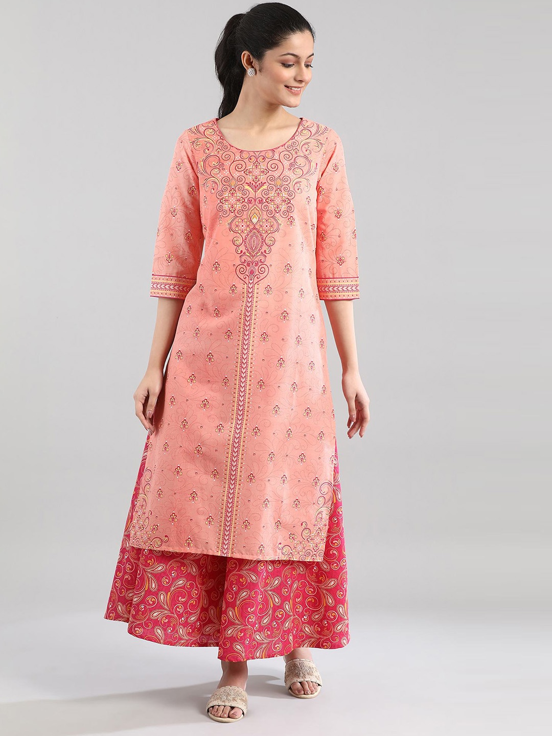 

AURELIA Women Printed Straight Cotton Kurta, Peach