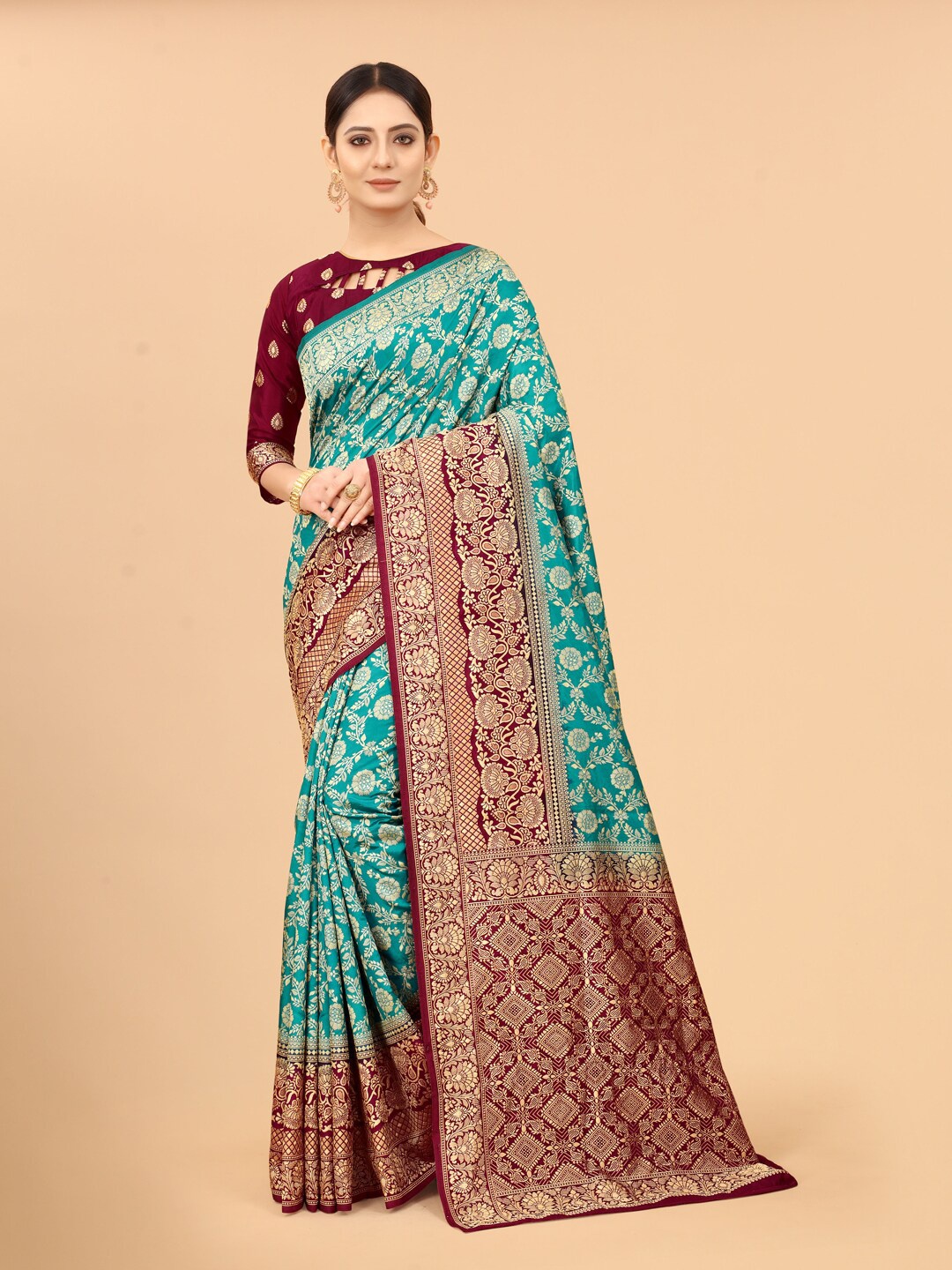 

SATYAM WEAVES Women Multi Banarasi Saree