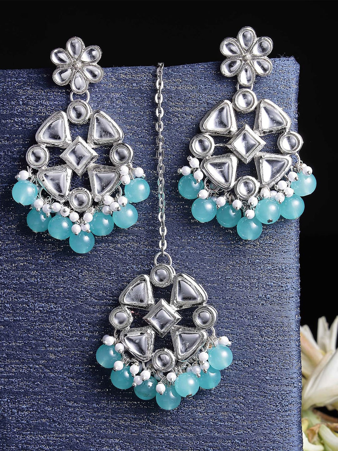 

KARATCART Silver-Plated Blue Beads Kundan Oxidised Jewellery Set