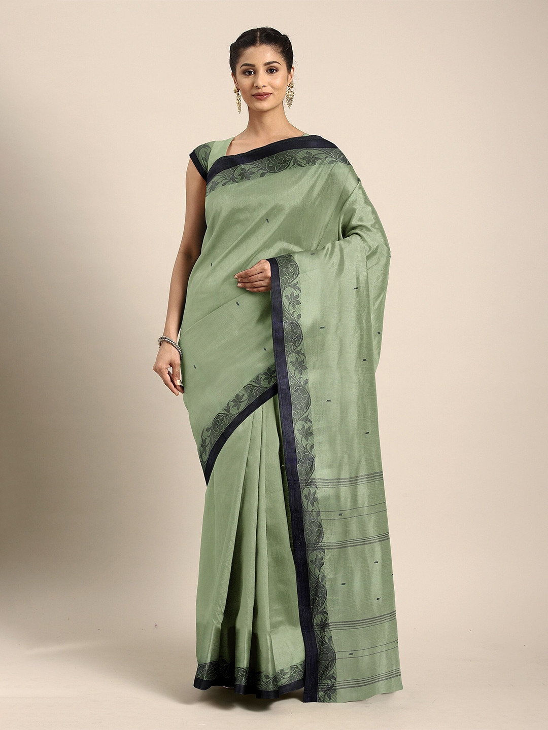 

The Chennai Silks Green & Black Ethnic Motifs Pure Cotton Fusion Taant Saree