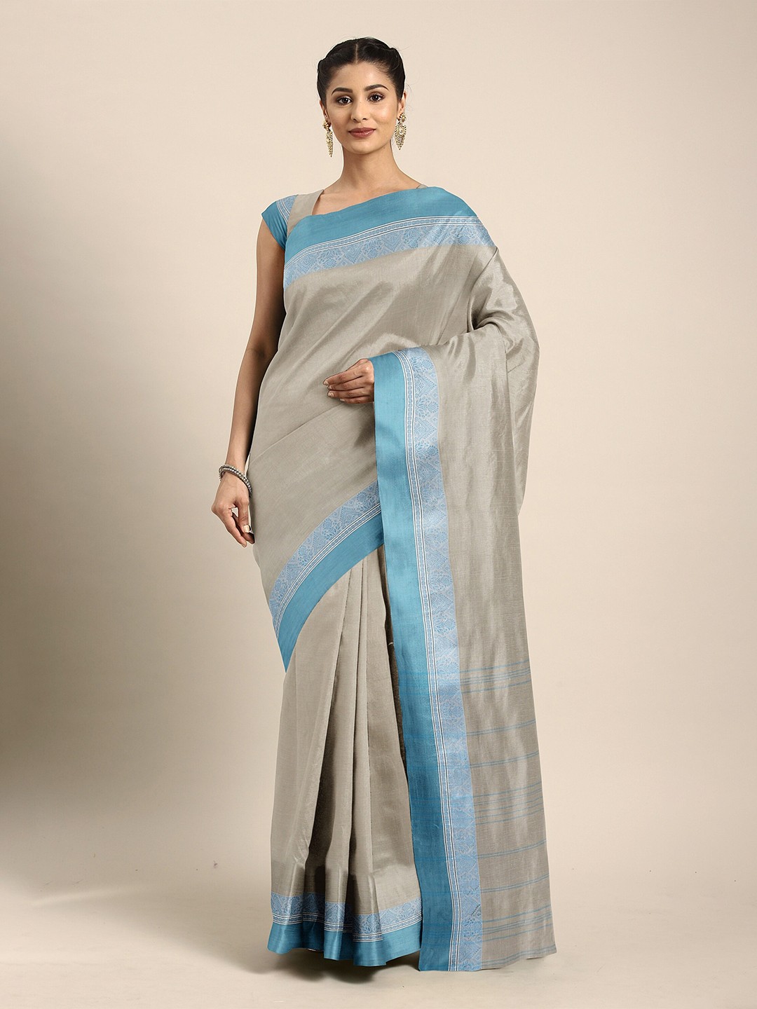 

The Chennai Silks Beige & Blue Solid Pure Cotton Saree
