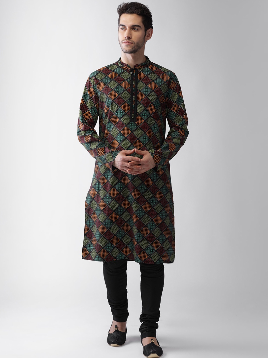 

KISAH Men Printed Regular Fit Gundi Buttons Kurta, Black