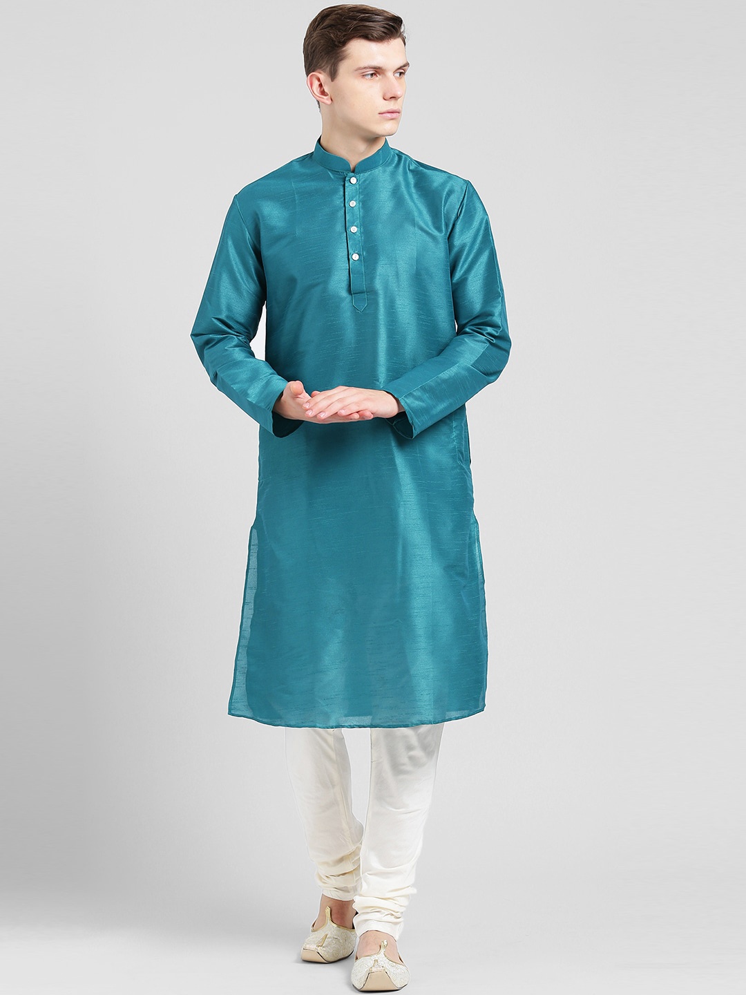 

KISAH Men Blue & White Solid Mandarin Collar Cotton Straight Kurta