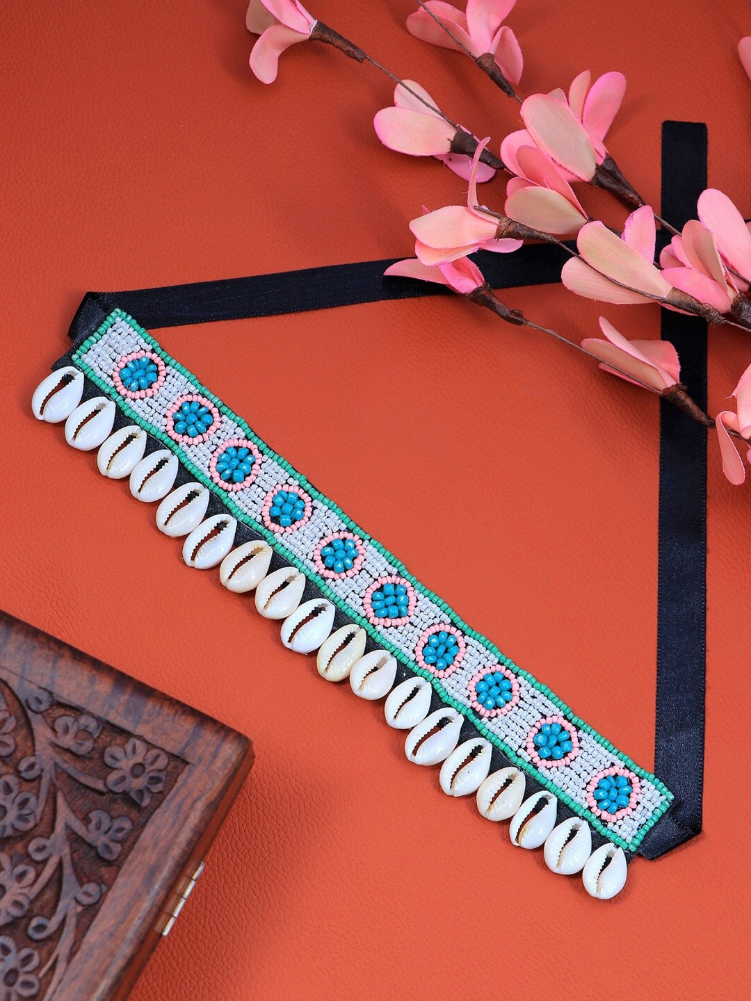 

Crunchy Fashion Women Blue Shell Bead Choker Necklace