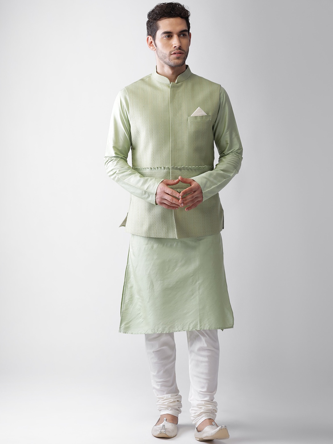 

KISAH Men Green Layered Kurta with Pyjamas