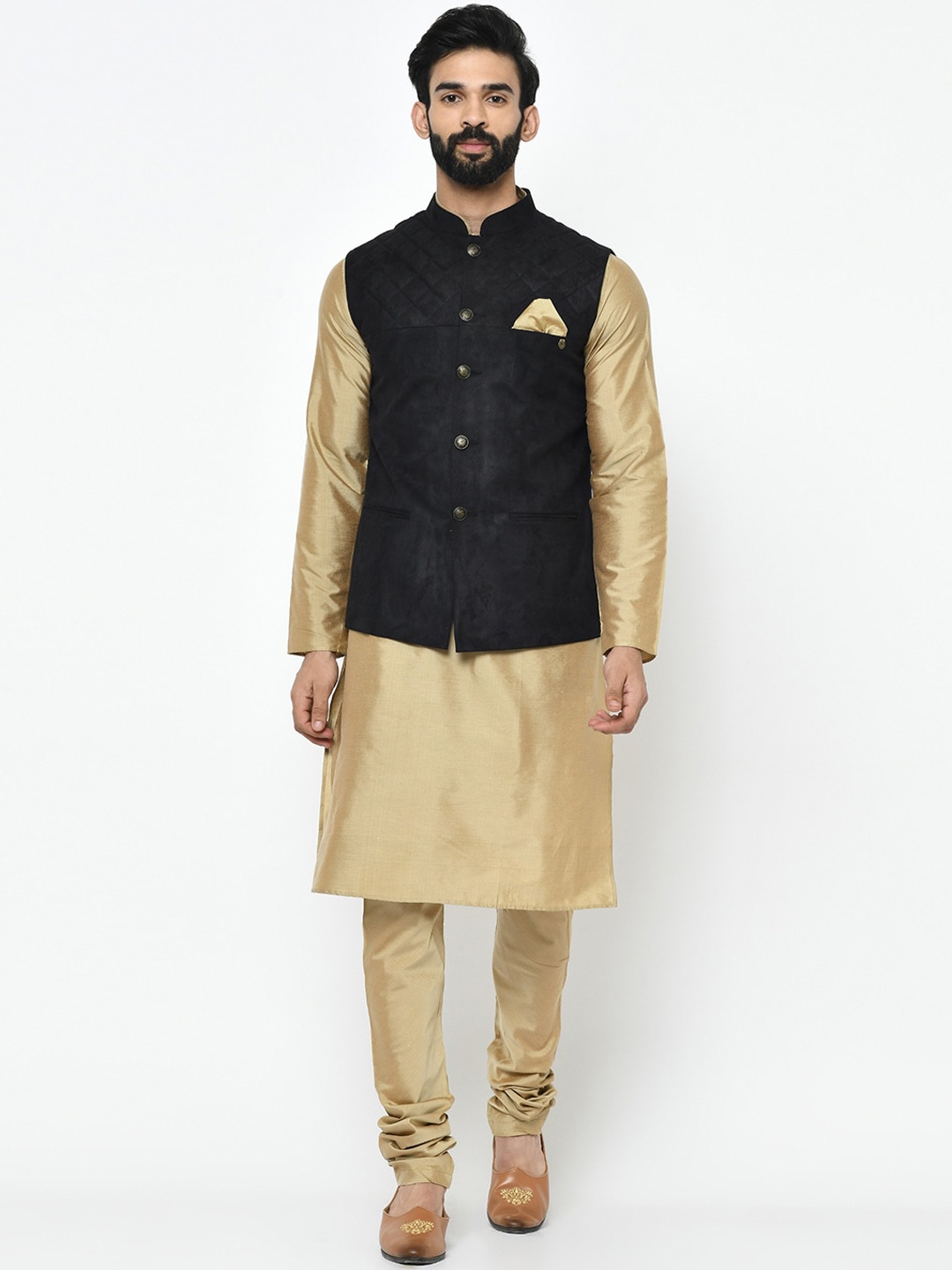 

KISAH Men Black & Beige Kurta with Pyjamas & Nehru Jacket