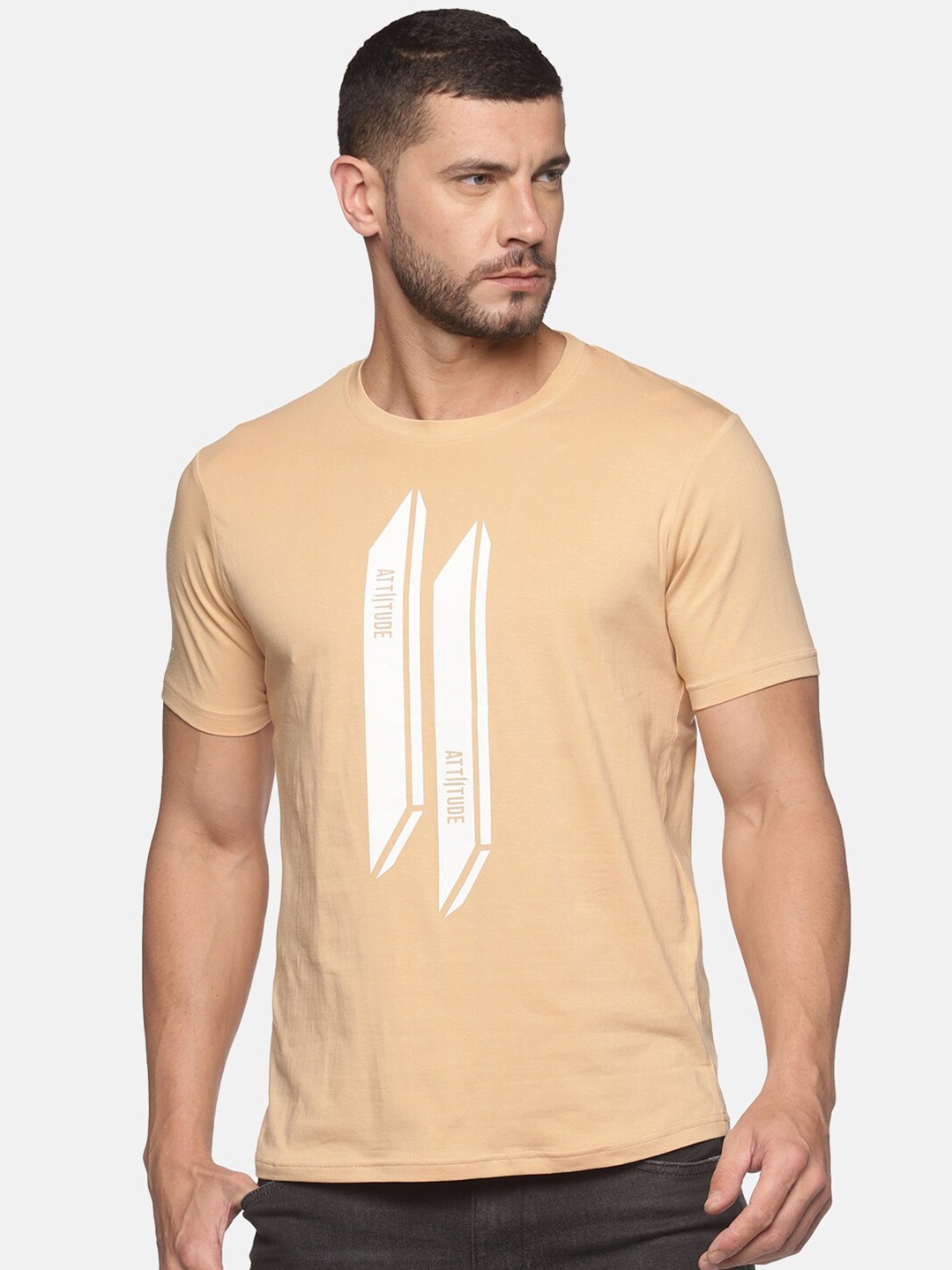 

ATTIITUDE Men Beige & White Typography Printed Slim Fit T-shirt