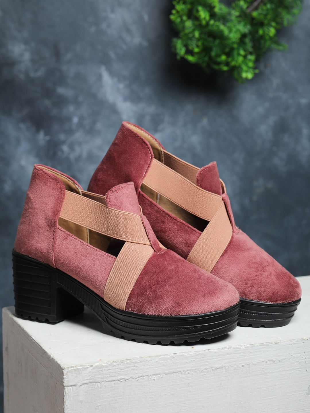 

LONDON STEPS Pink Wedge Heeled Boots