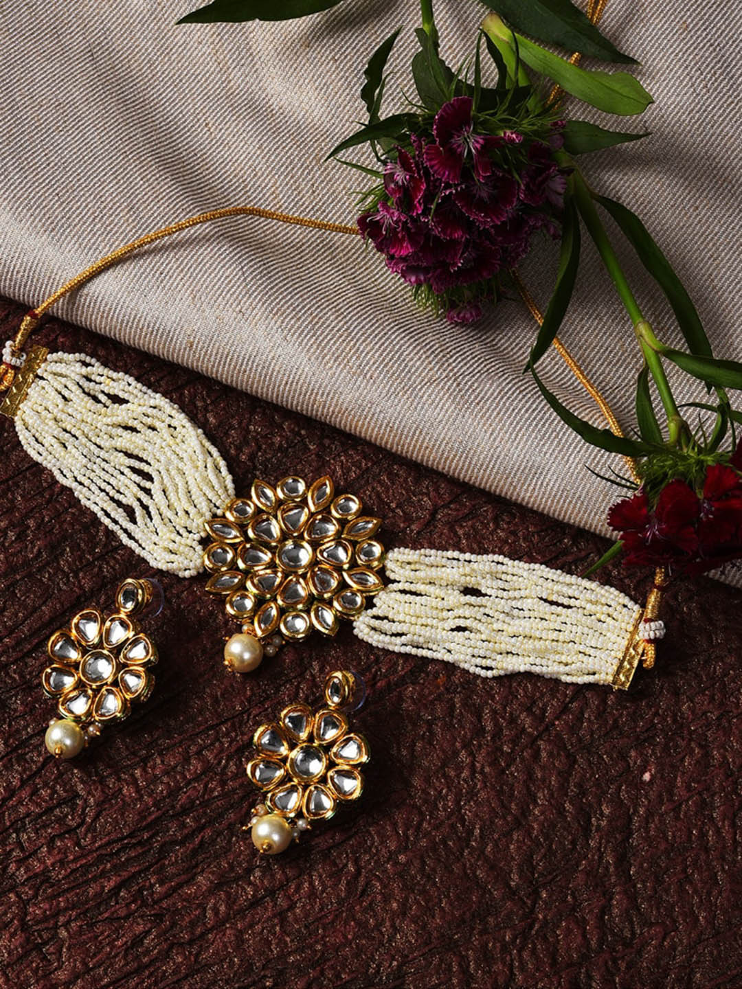 

SOHI Gold-Plated White Stone-Studded & Pearl Beaded Jewellery Set