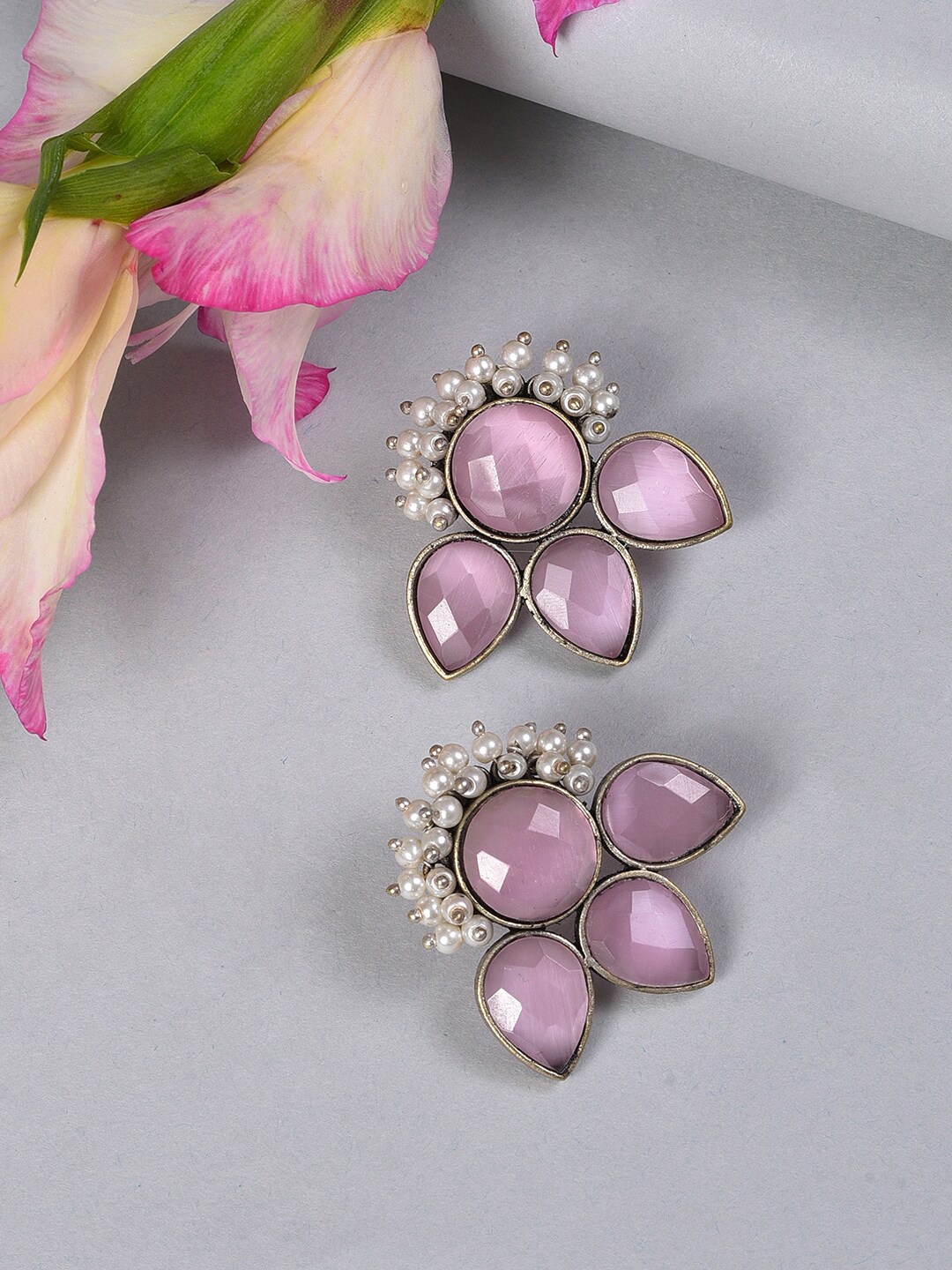 

SOHI Lavender & White Stone Studded Contemporary Studs Earrings