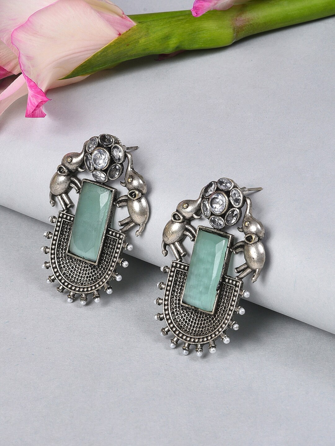

SOHI Blue & Silver-Plated Contemporary Studs Earrings