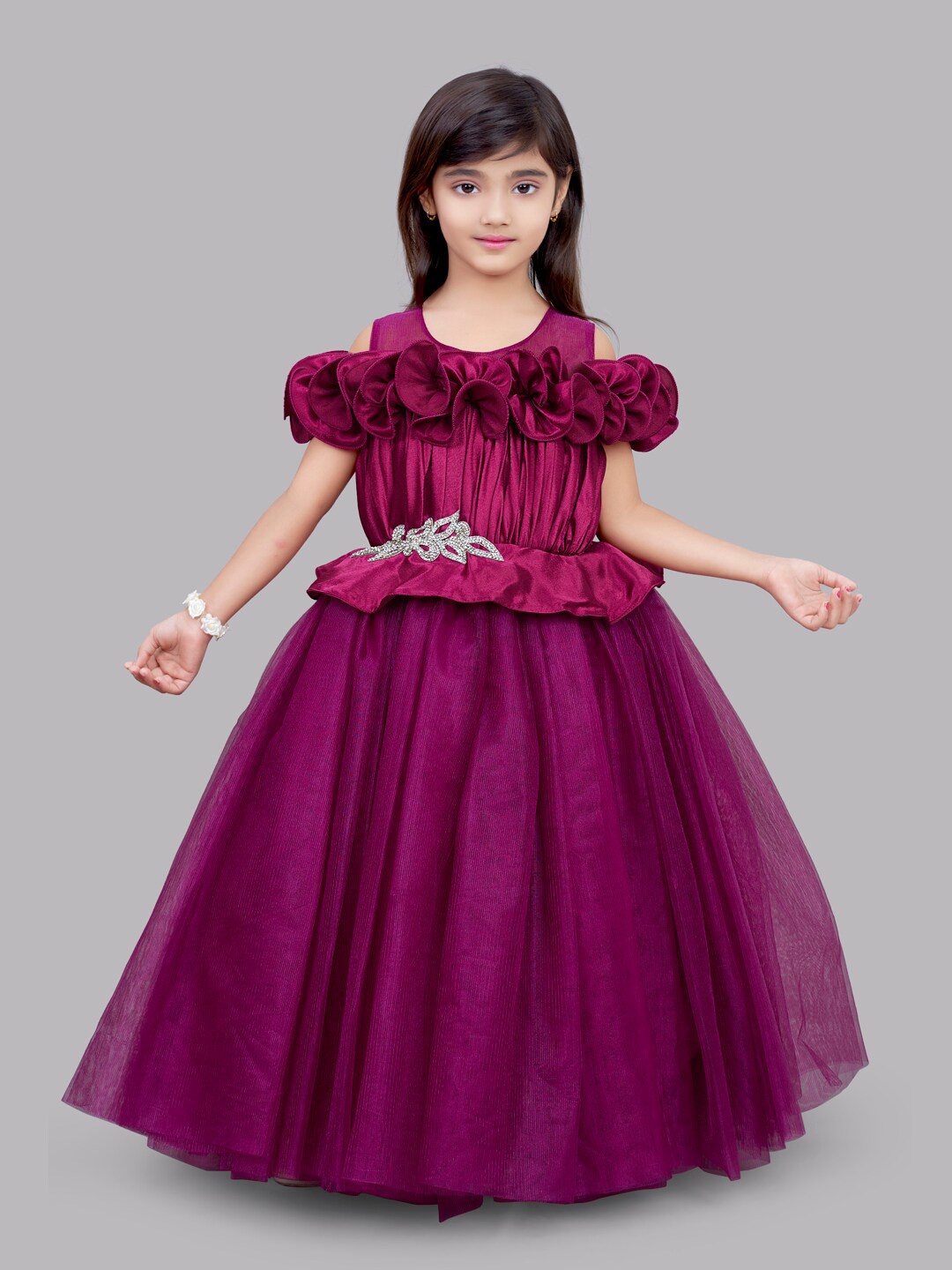 

Pink Chick Girls Burgundy Solid Floral Applique & Embellished Pleated Net Gown with Tie-Up