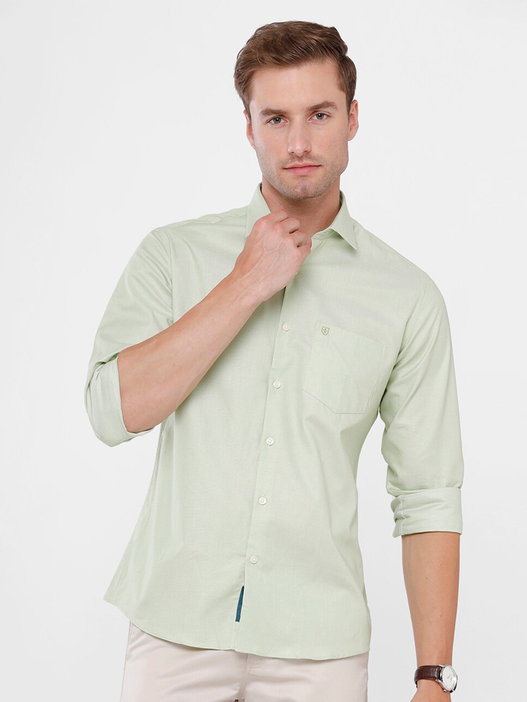 

Linen Club Men Green Solid Regular Fit Cotton Casual Shirt
