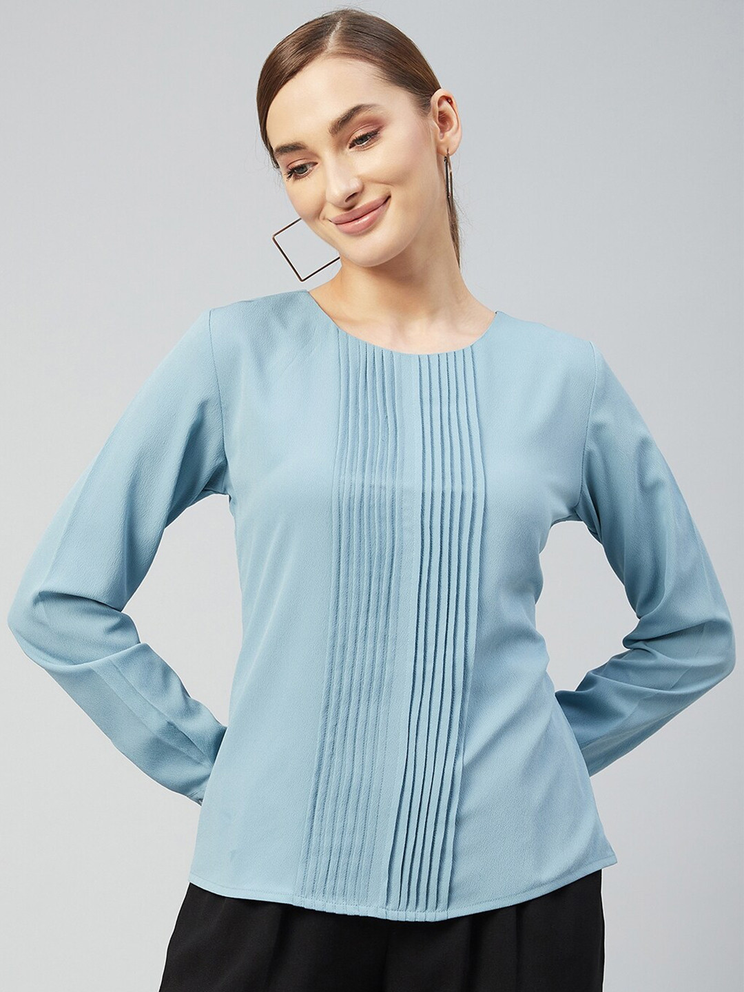 

Carlton London Women Blue Solid Top