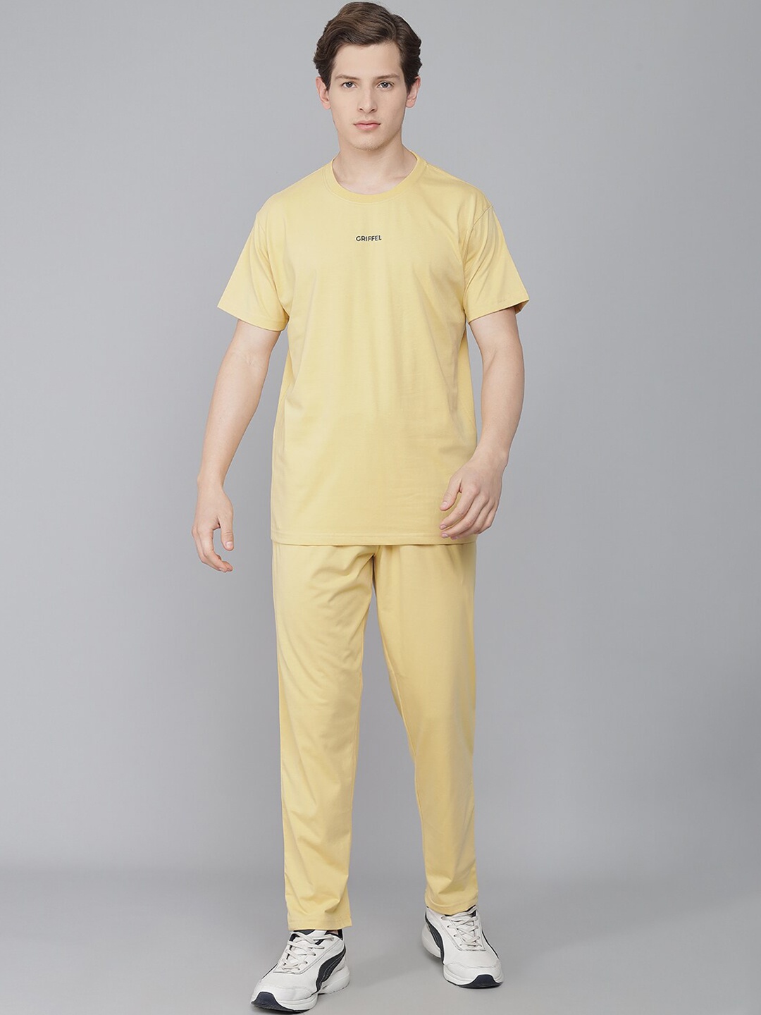 

GRIFFEL Men Yellow Pure Cotton T-shirt with Pyjamas