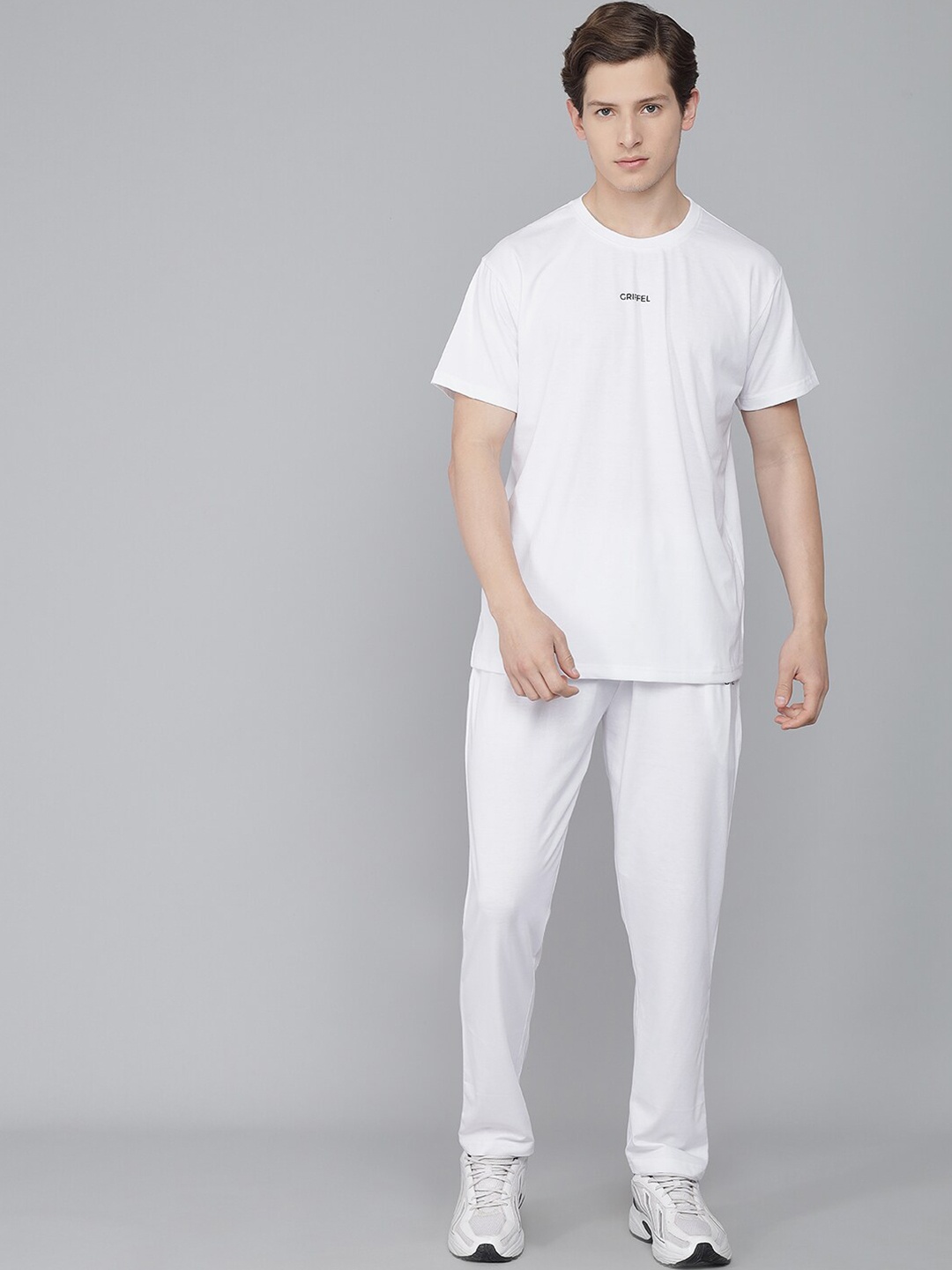 

GRIFFEL Men White Solid Pure Cotton Sports T-Shirt & Trackpant Set