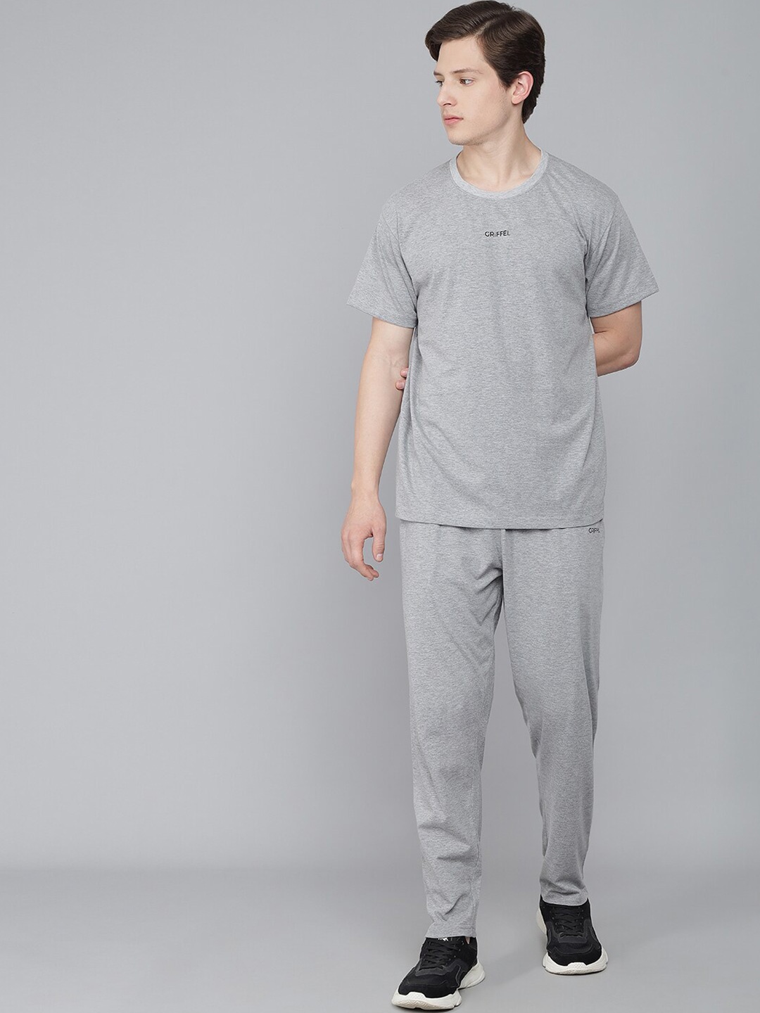 

GRIFFEL Men Grey Solid Pure Cotton Sports T-Shirt & Trackpant Set