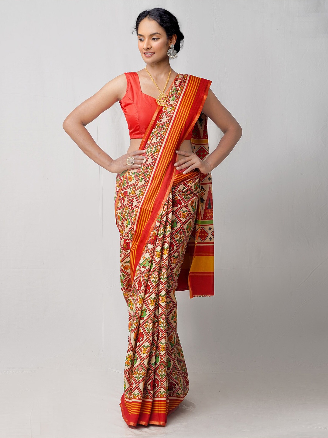 

Unnati Silks Cream-Coloured & Orange Ethnic Motifs Zari Pure Cotton Block Print Saree