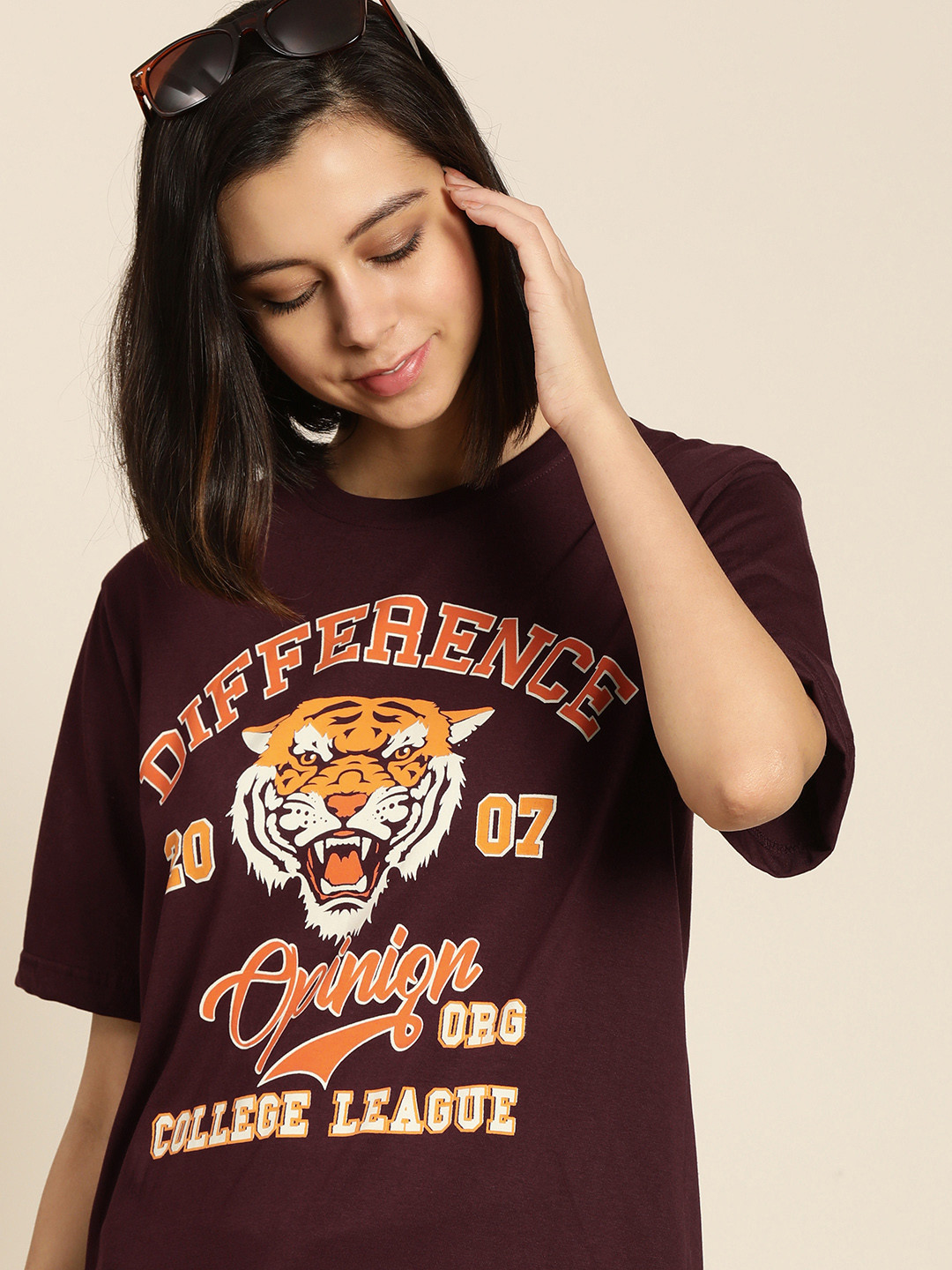 

Difference of Opinion Women Maroon & Orange Pure Cotton Typography Printed Loose T-shirt