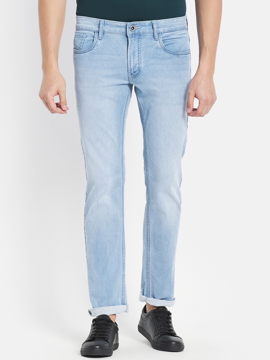 

Octave Men Blue Light Fade Regular Fit Stretchable Jeans
