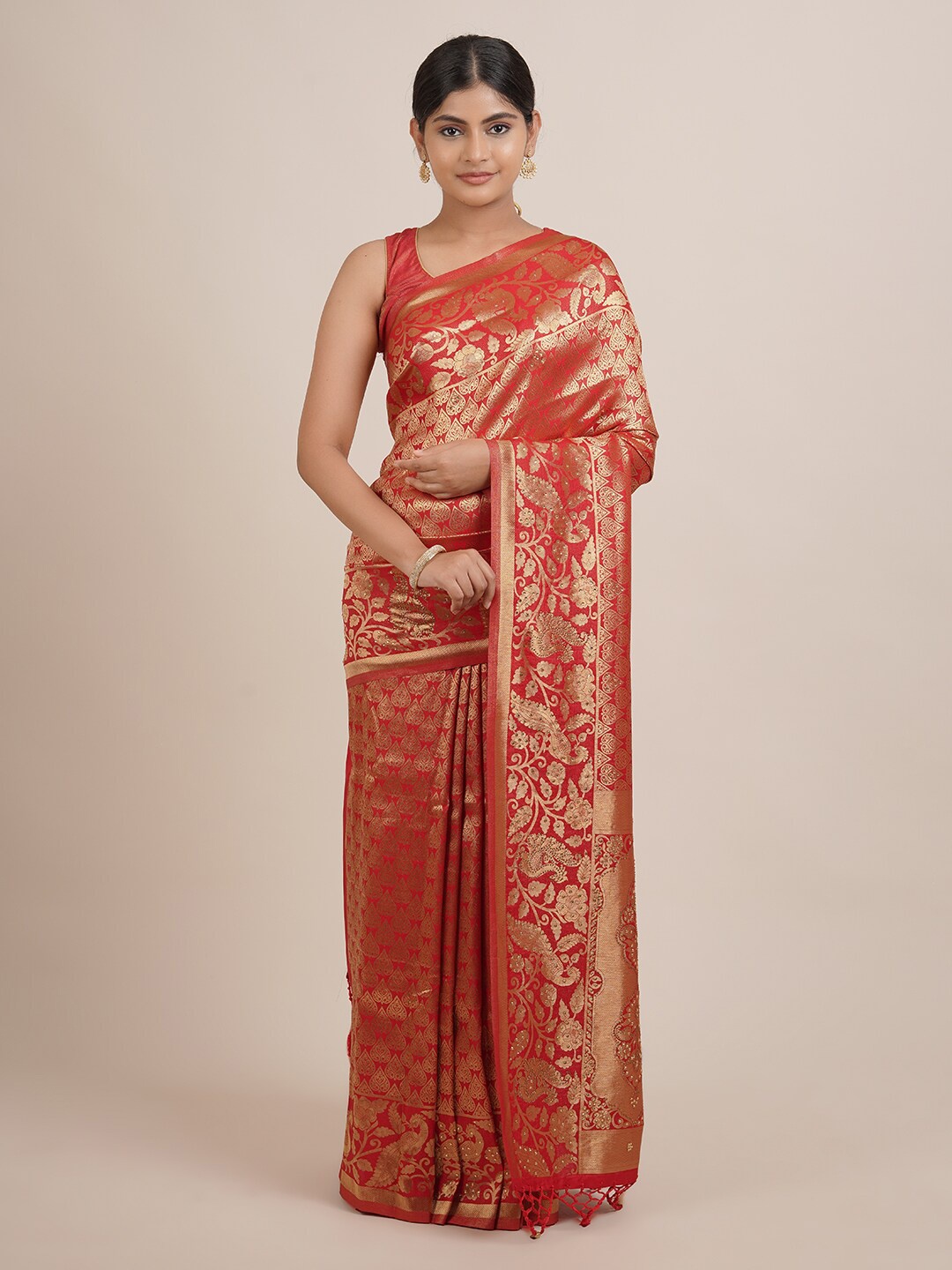 

Pothys Red & Gold-Toned Ethnic Motifs Beads and Stones Jute Silk Saree