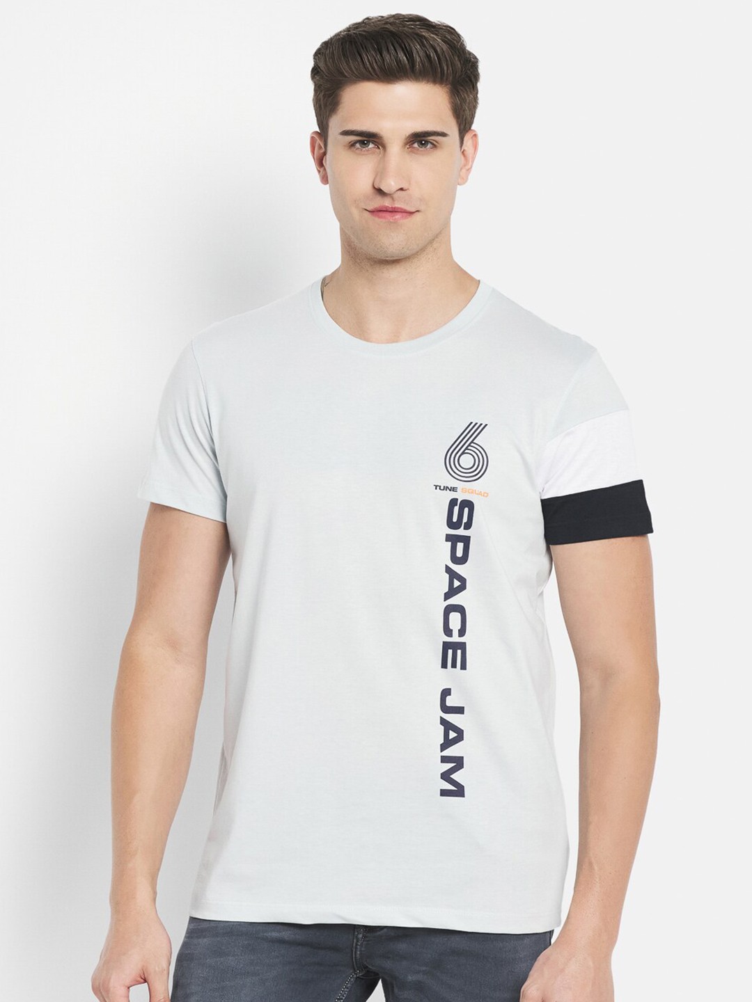 

Octave Men Grey & Black Looney Tunes Printed Cotton T-shirt